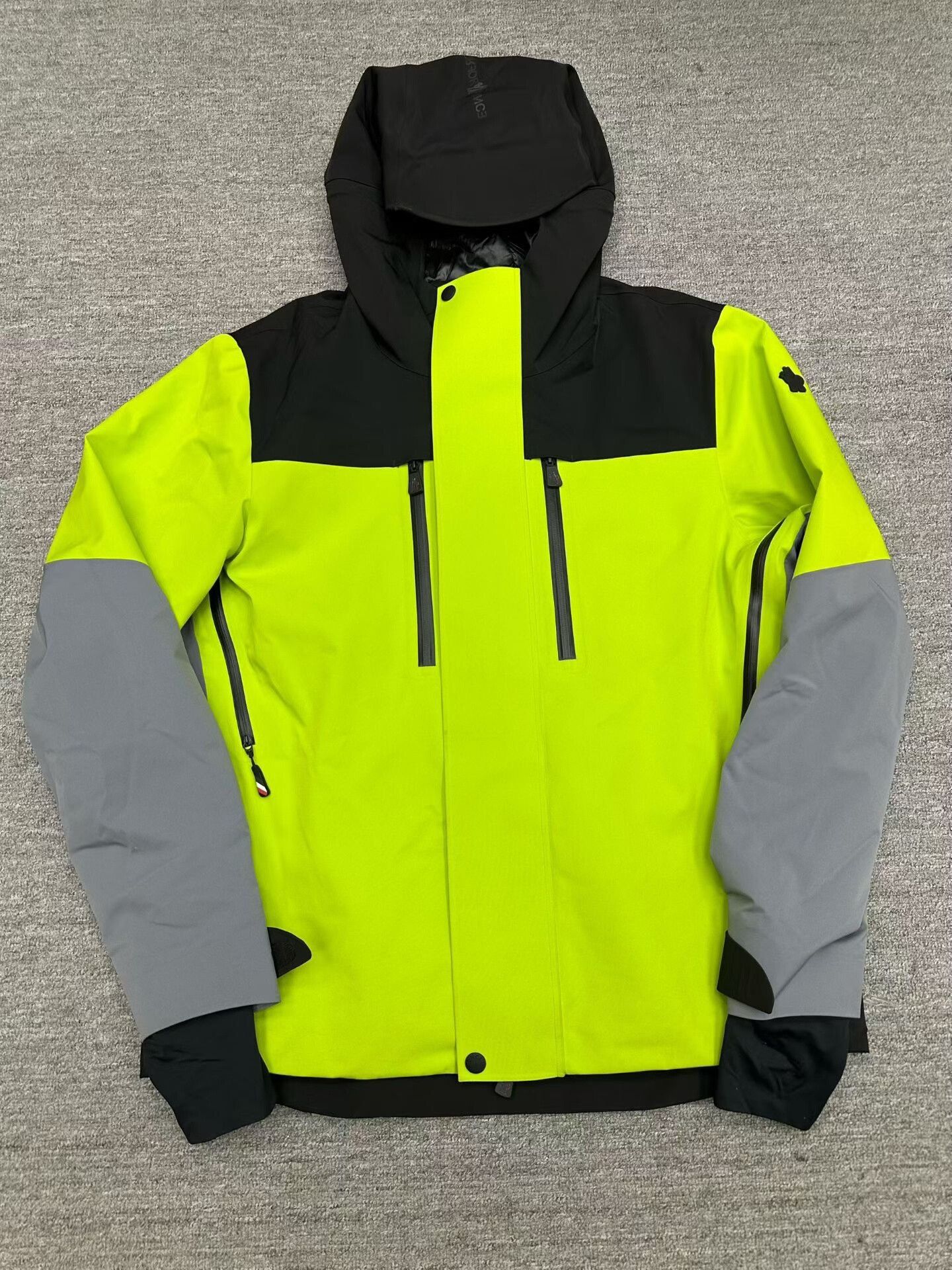 Moncler moncler ski style color-blocked down jacket Size US M / EU 48-50 / 2 - 1 Thumbnail