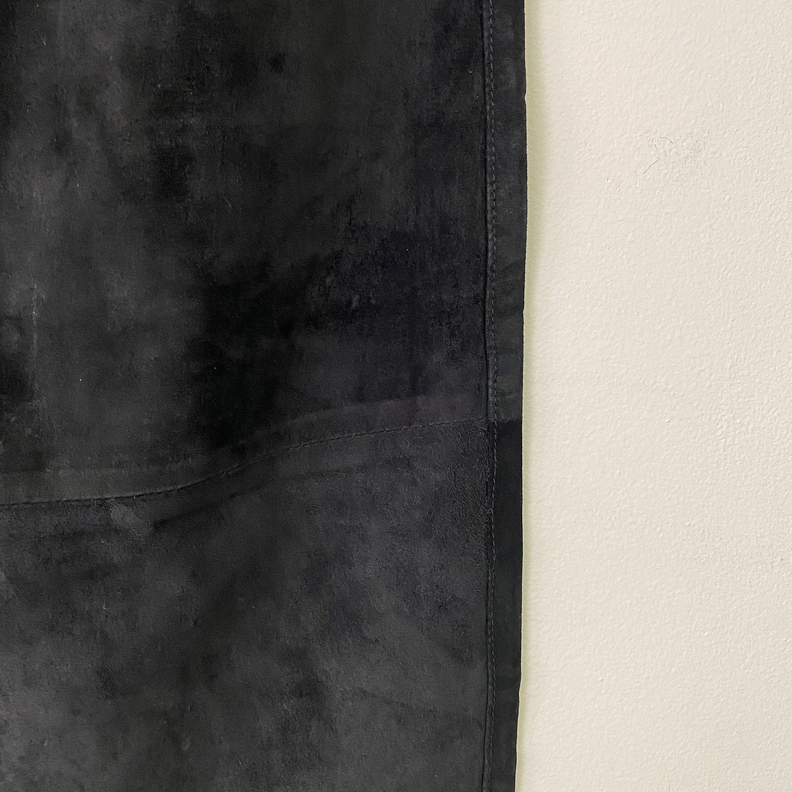 Vintage Vintage Black Suede Leather High Waist Trousers Size 30" / US 8 / IT 44 - 7 Thumbnail