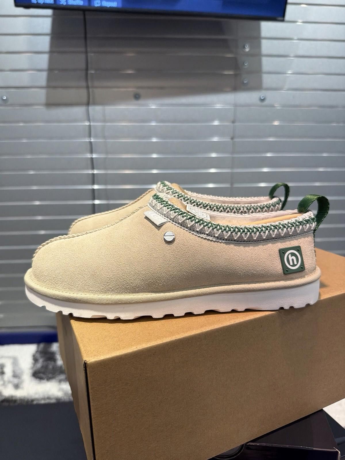 Ugg UGG x Hidden NY PPF Hardware Tasman | Men’s Size 7US| Size US 7 / EU 40 - 6 Thumbnail