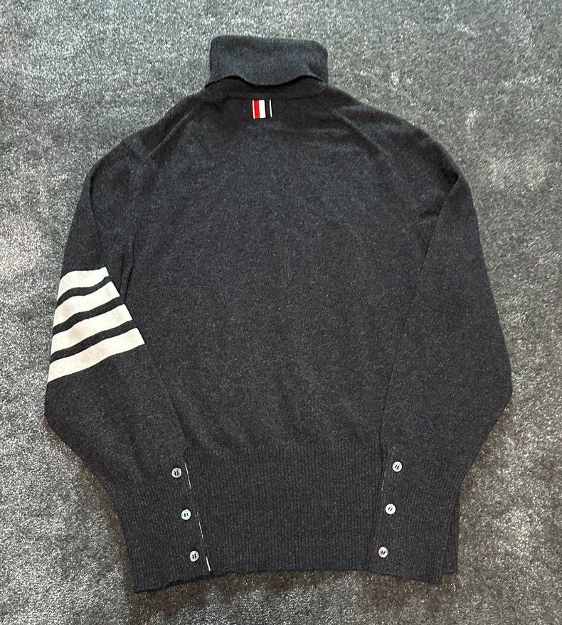 Thom Browne Thom Browne Cashmere high collar pullover Size US L / EU 52-54 / 3 - 8 Thumbnail