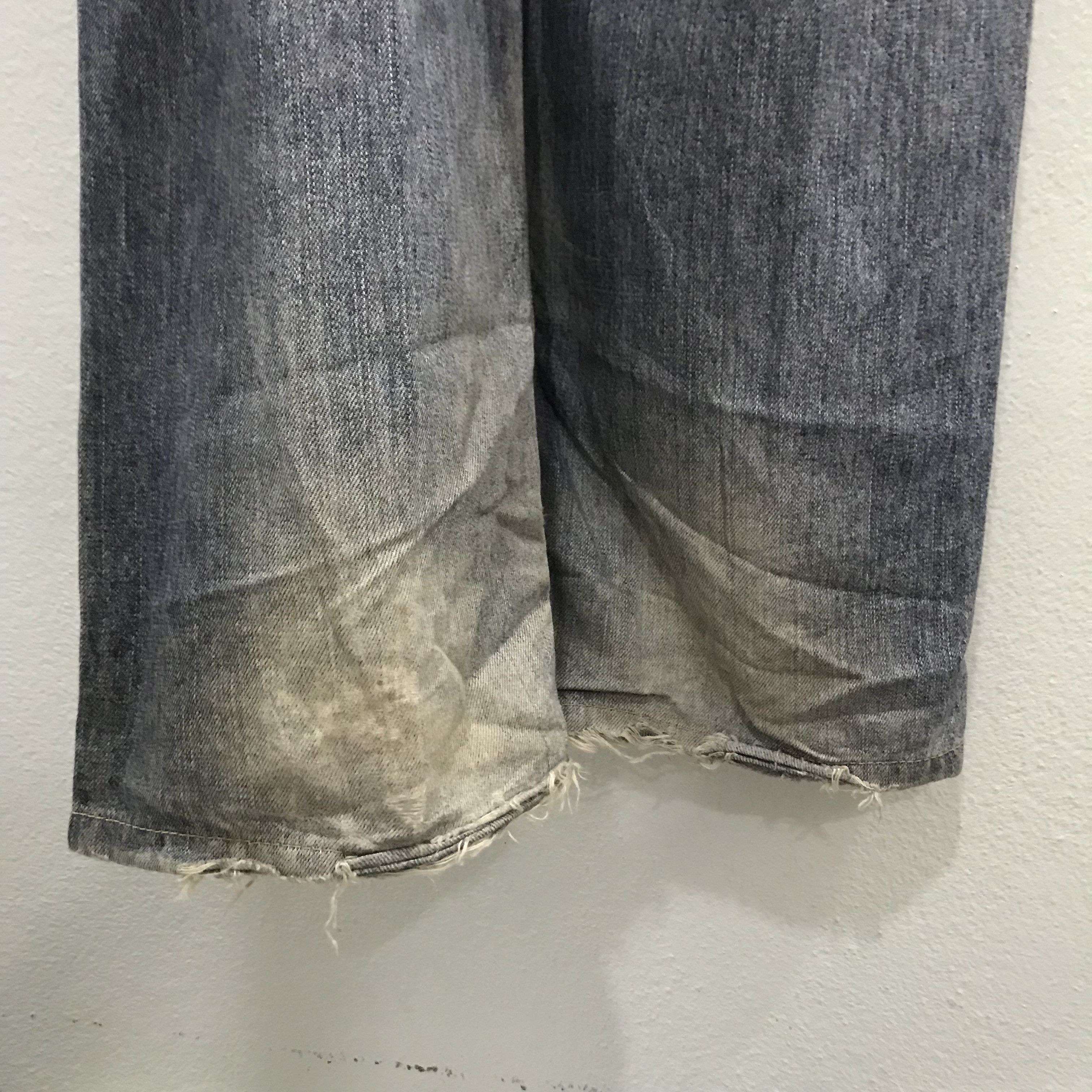 Levi's Vintage Levi's 501 Japan Jeans Distressed Light Wash Size US 32 / EU 48 - 13 Thumbnail