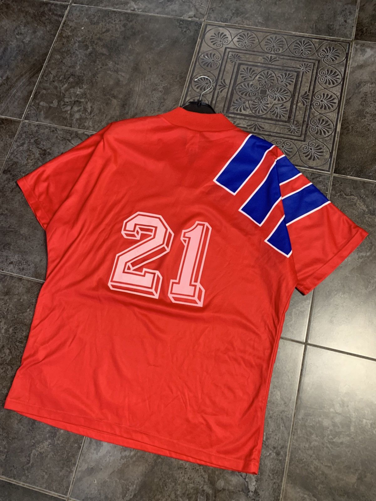 Adidas × Vintage Vintage Soccer jersey FC Bayern Munich 1991/1993 Home Size US L / EU 52-54 / 3 - 10 Thumbnail