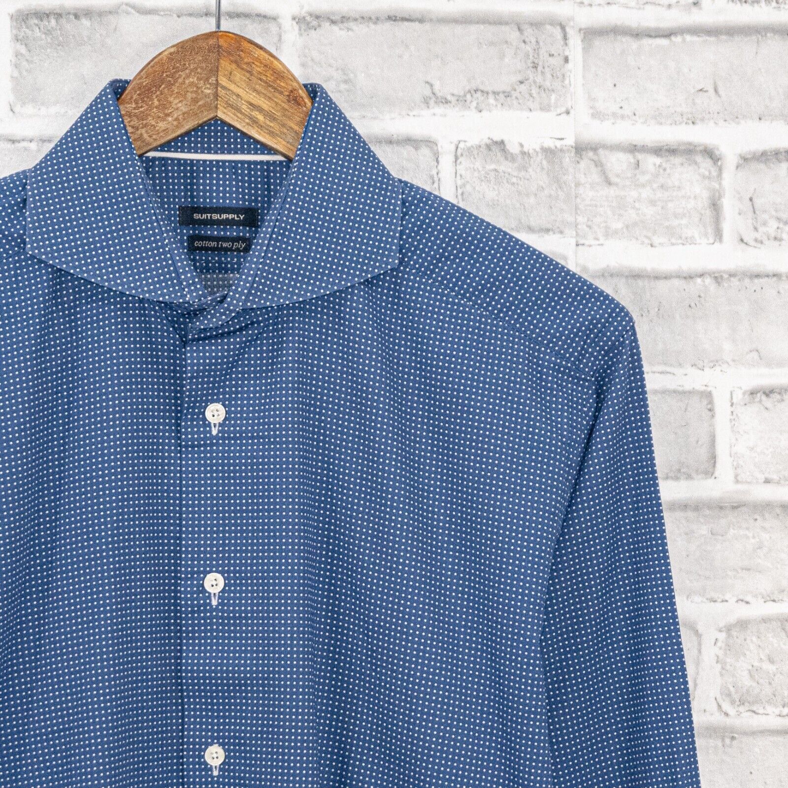 Suitsupply SUITSUPPLY Spread Collar Dress Shirt in Blue mini Polka dot Size US M / EU 48-50 / 2 - 4 Thumbnail