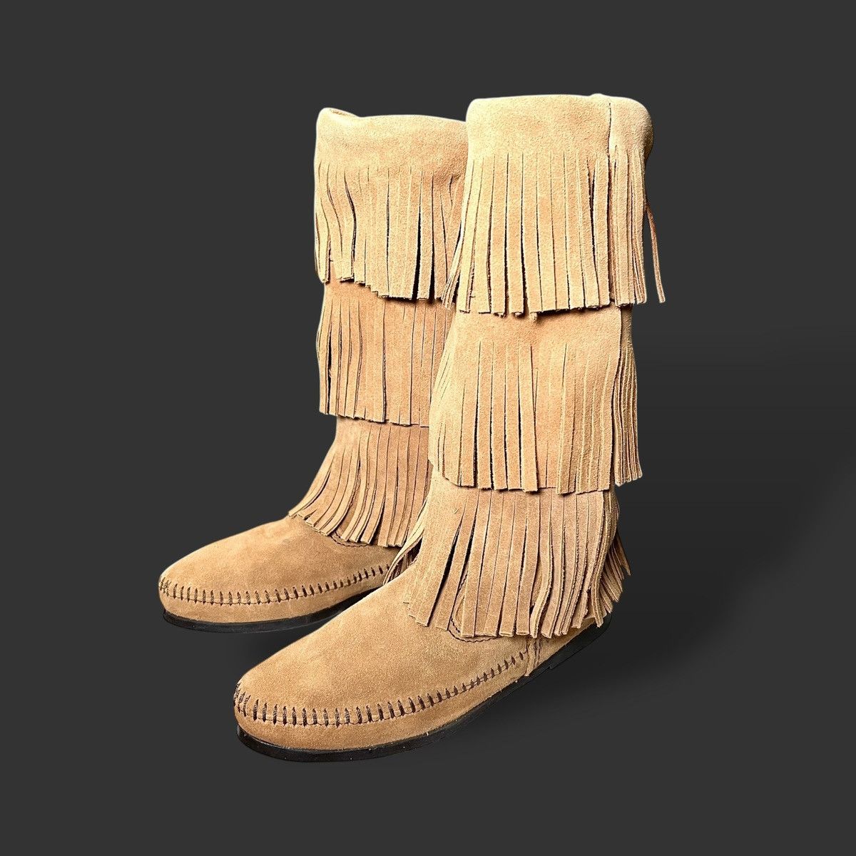 Minnetonka Minnetonka Women’s Taupe 3 Layer Suede Fringe Boots Sz 6 Size US 6 / IT 36 - 7 Thumbnail