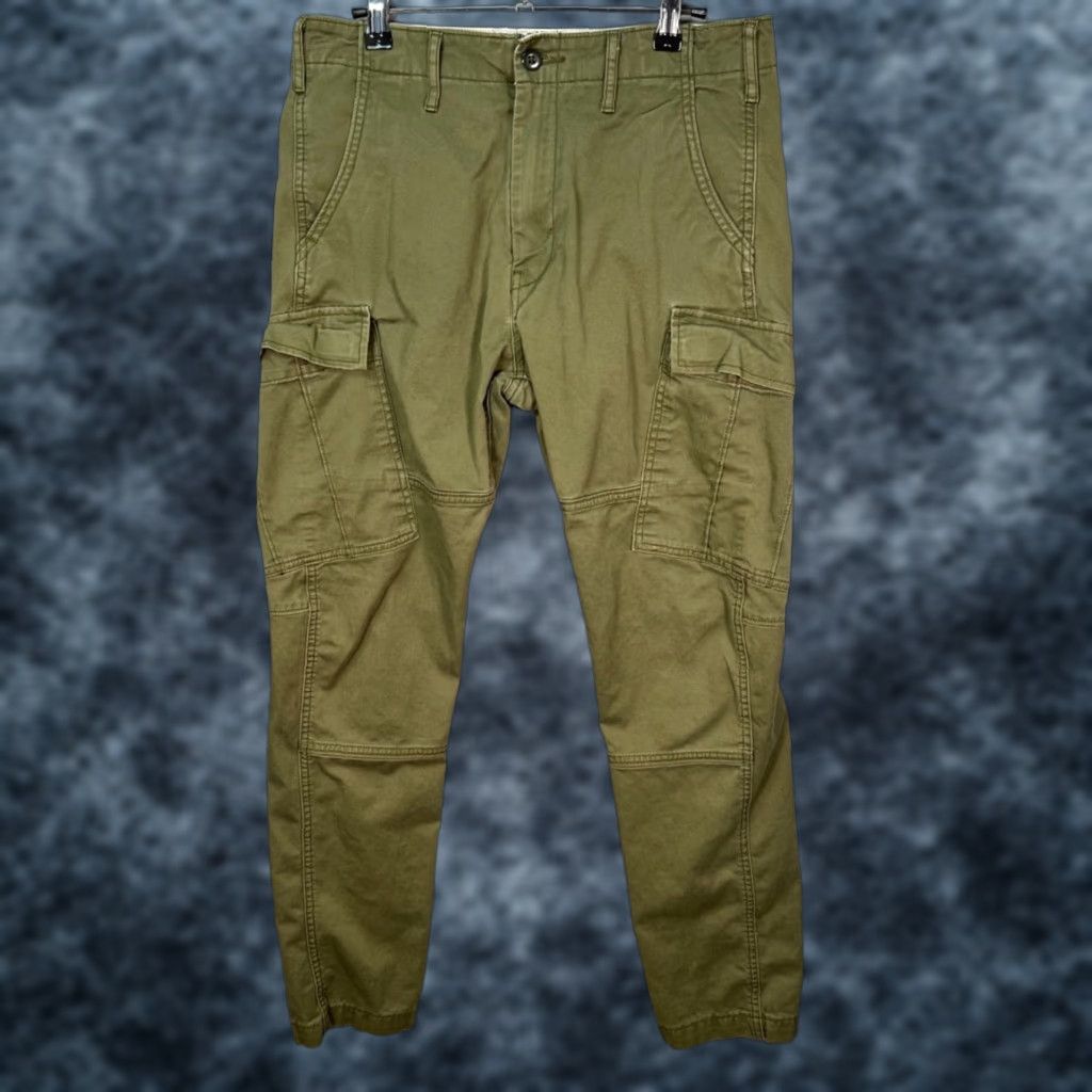 Levi's Levi's Mens 30 Military Green Cargo Pants Twill Cotton Blend Utility Trousers Pants Size US 30 / EU 46 - 1 Thumbnail