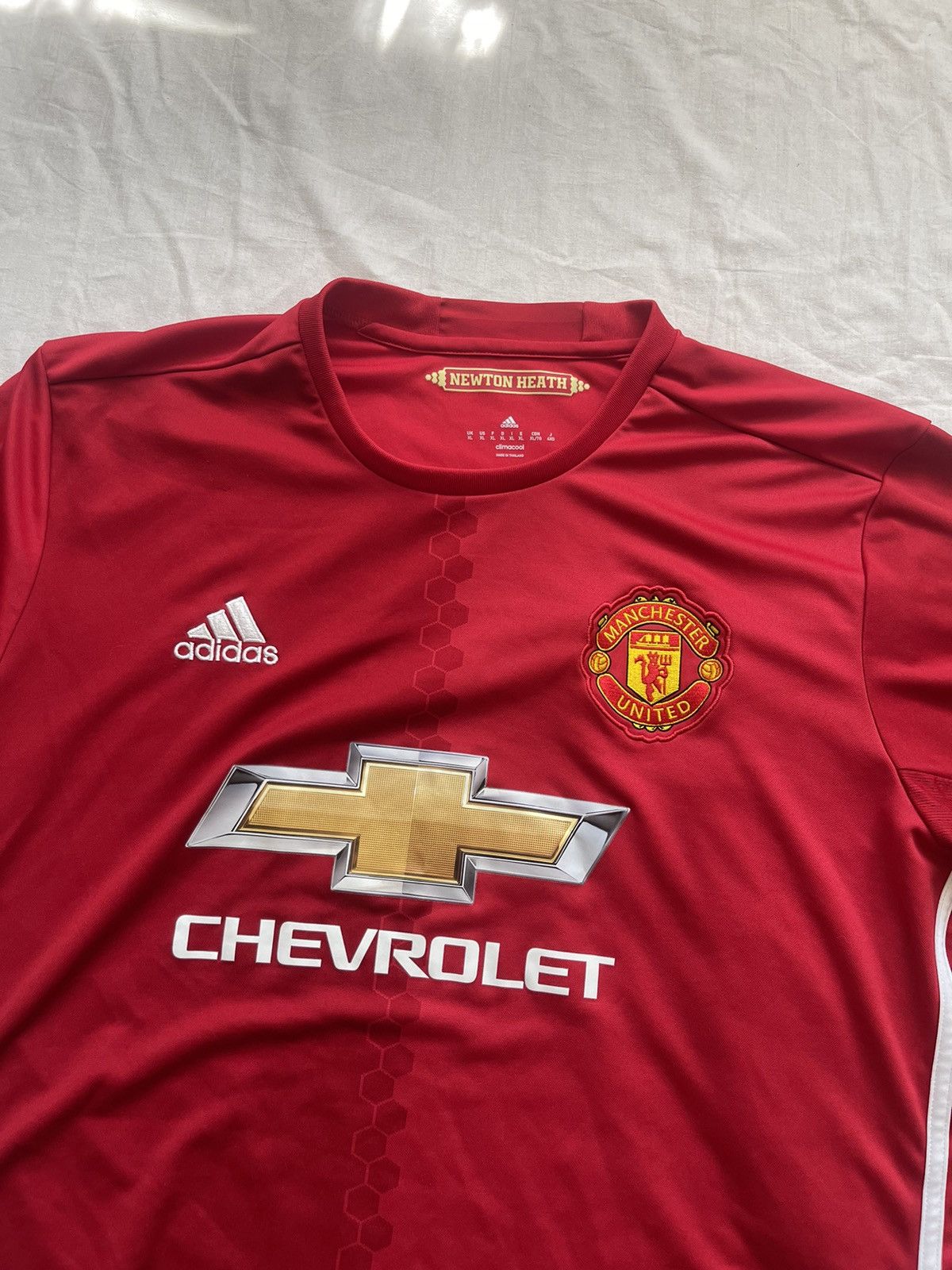 Adidas Jersey Adidas Manchester United 2016/17 Size US XL / EU 56 / 4 - 3 Thumbnail