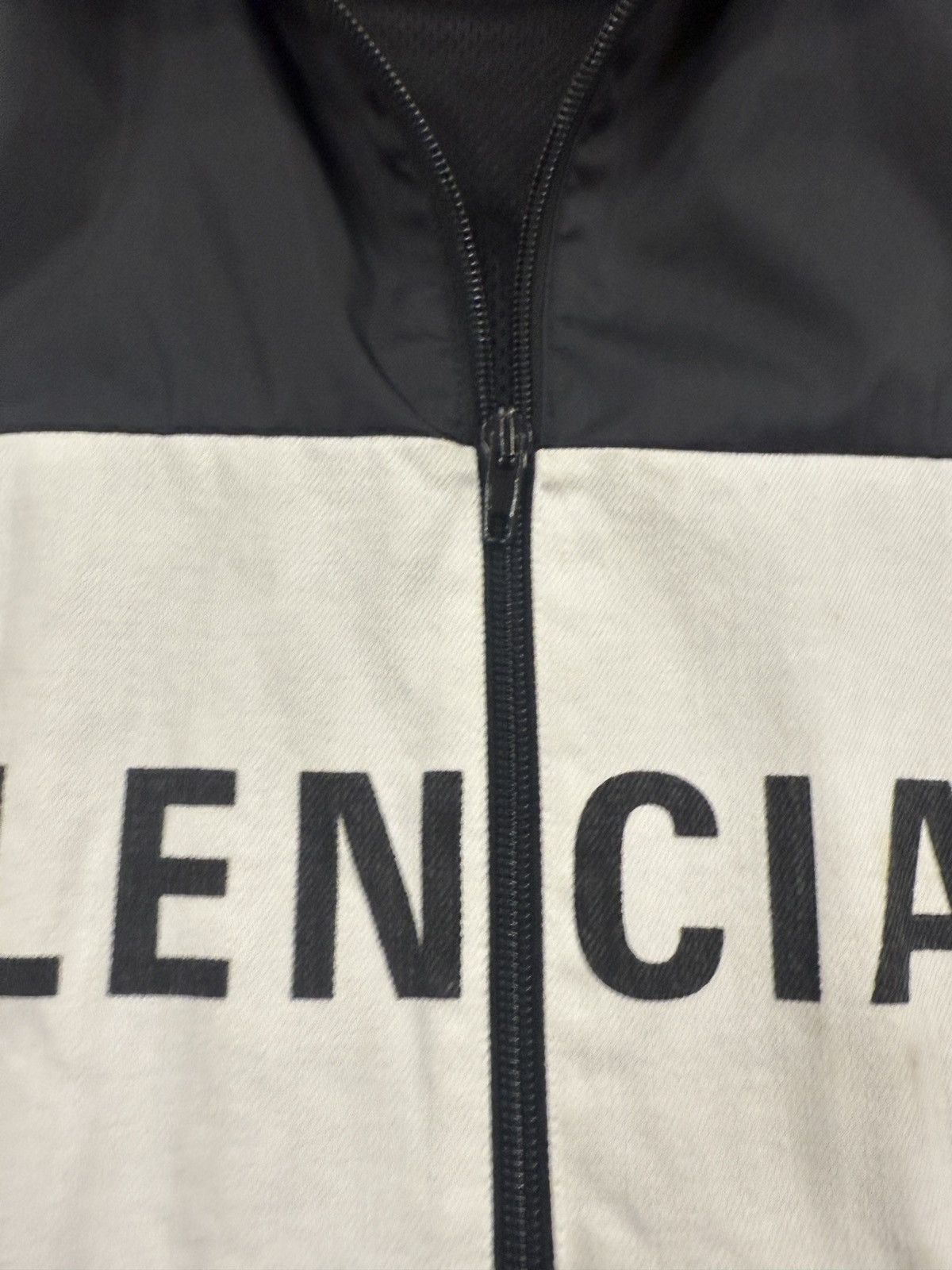 Balenciaga BALENCIAGA Black Logo Zip-Up Track Jacket Size XXS / US 00 / IT 34 - 7 Thumbnail