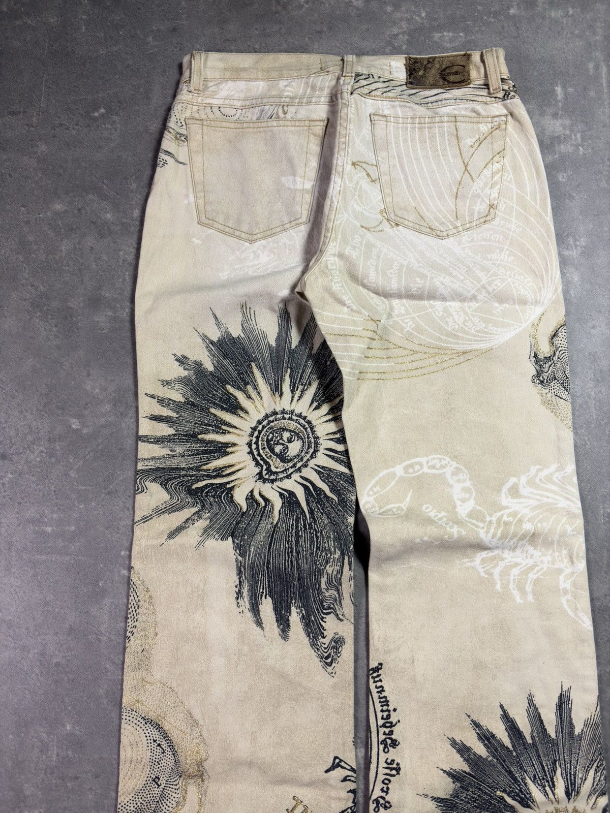 Just Cavalli AW03 Just Cavalli Astrology Zodiac Printed Denim Jeans 28 Size US 28 / EU 44 - 13 Thumbnail