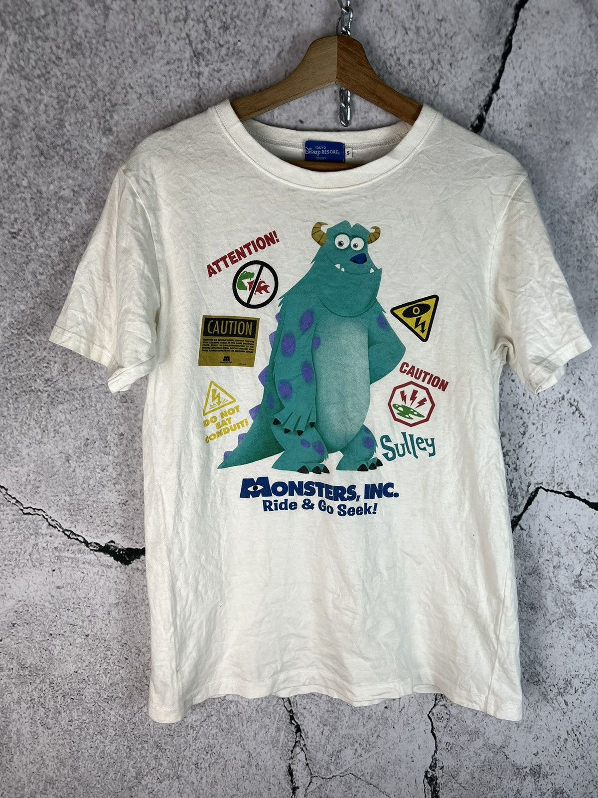 Disney VINTAGE MONSTER INC. 'MIKE WAZOWSKI' TEE Size US S / EU 44-46 / 1 - 1 Thumbnail