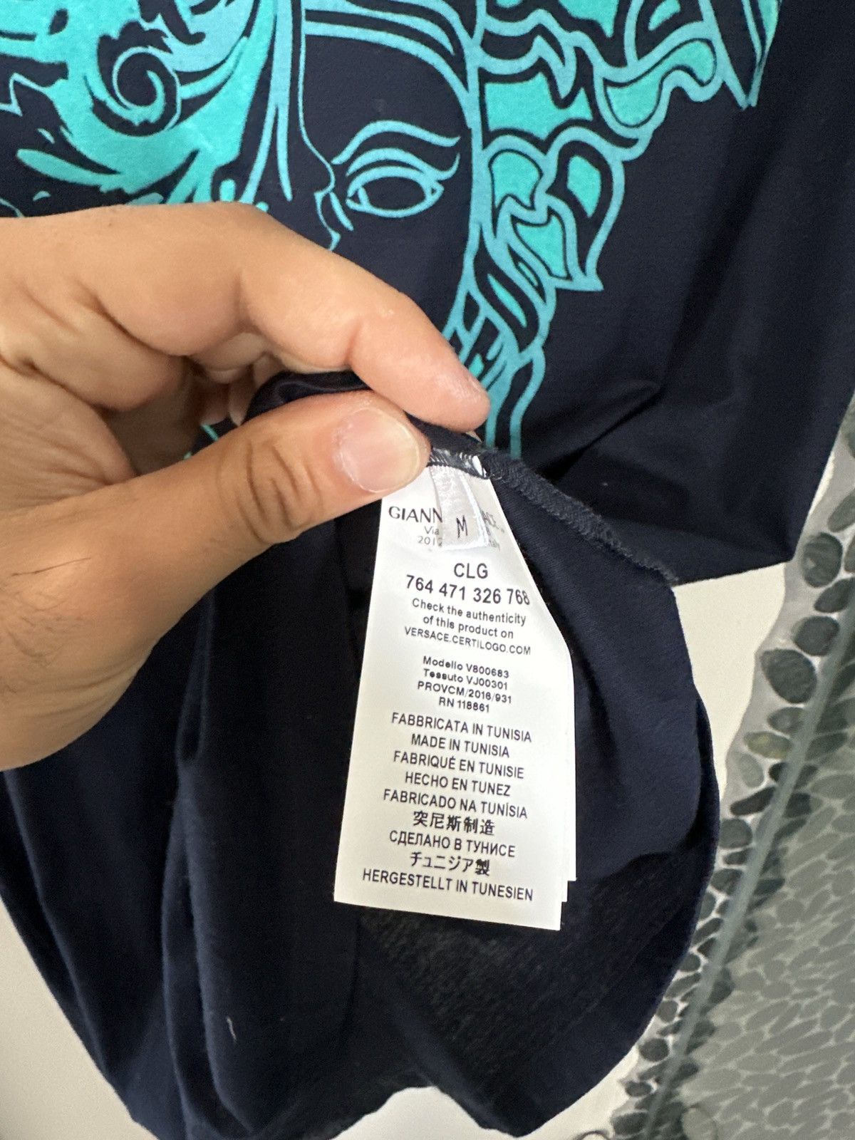 Versace × Vintage Versace Medusa Tee Size US M / EU 48-50 / 2 - 3 Thumbnail