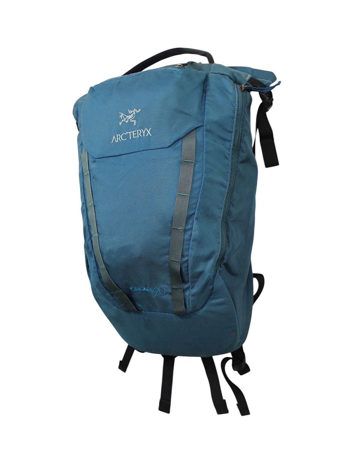 バッグ arcteryx veilance bucket bag nomad Veilance Monad Mini Bucket Bag - Black | Garmentory