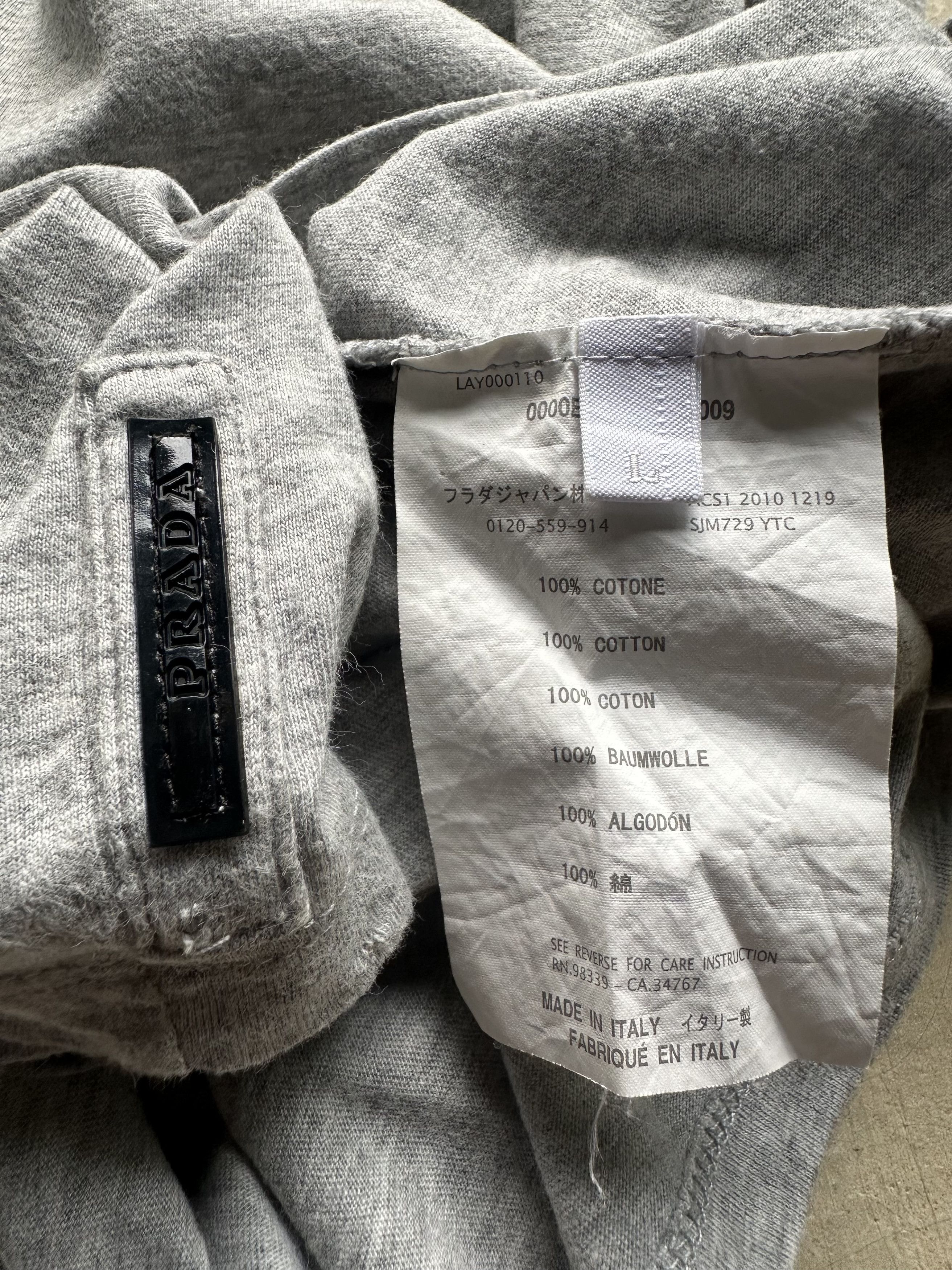Prada Prada Plain Shirt Size US L / EU 52-54 / 3 - 7 Thumbnail
