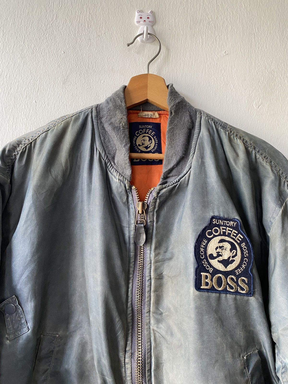 Japanese Brand × Vintage Vintage 90s Suntory Coffee Boss Rusty Distressed Bomber Size US L / EU 52-54 / 3 - 3 Thumbnail