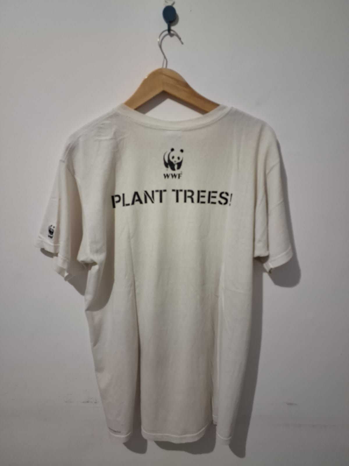 Vintage × WWF Vintage WWF plant trees Size US L / EU 52-54 / 3 - 2 Thumbnail