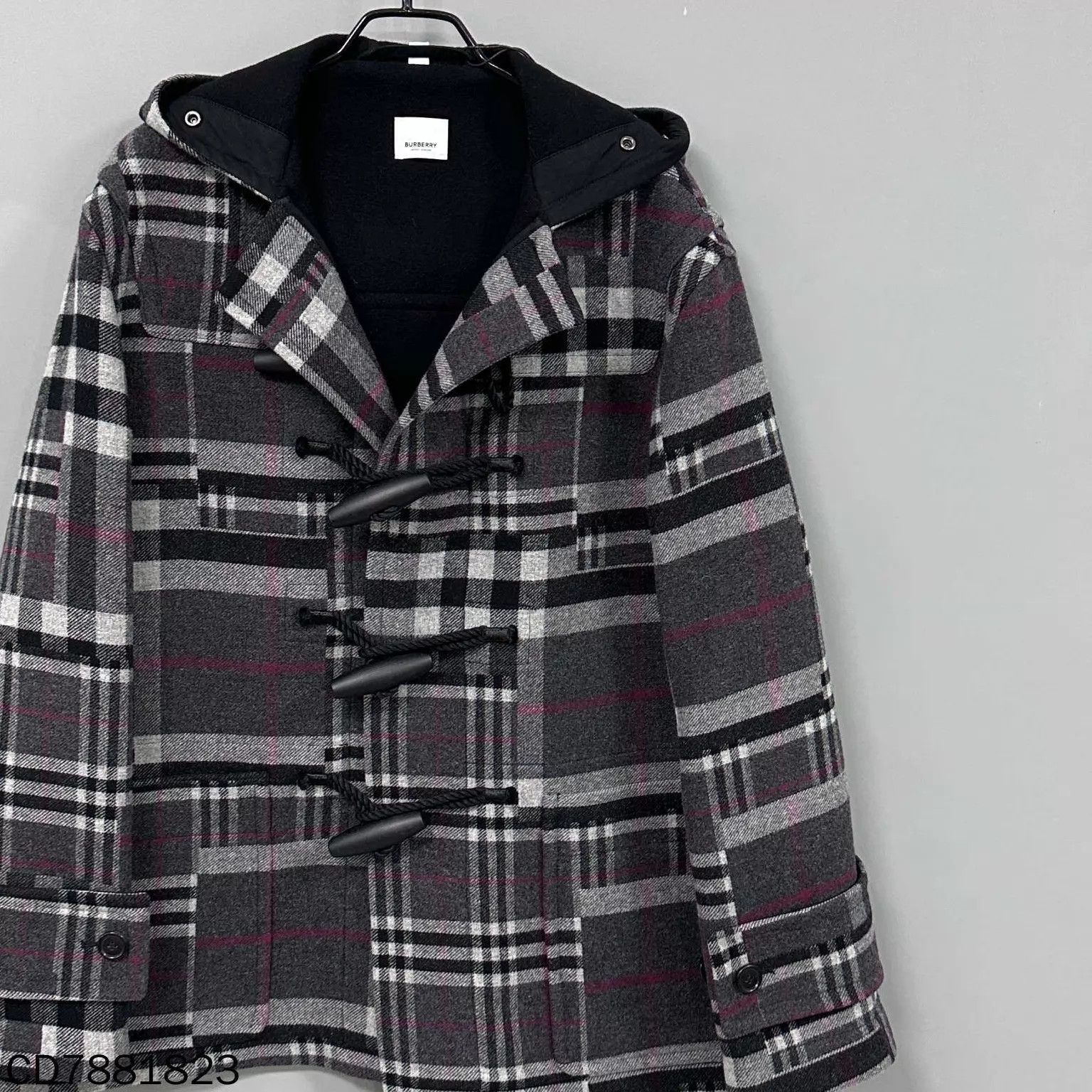 Burberry Burberry Dark Gray Check Horn Button Overcoat S Size S / US 4 / IT 40 - 2 Thumbnail