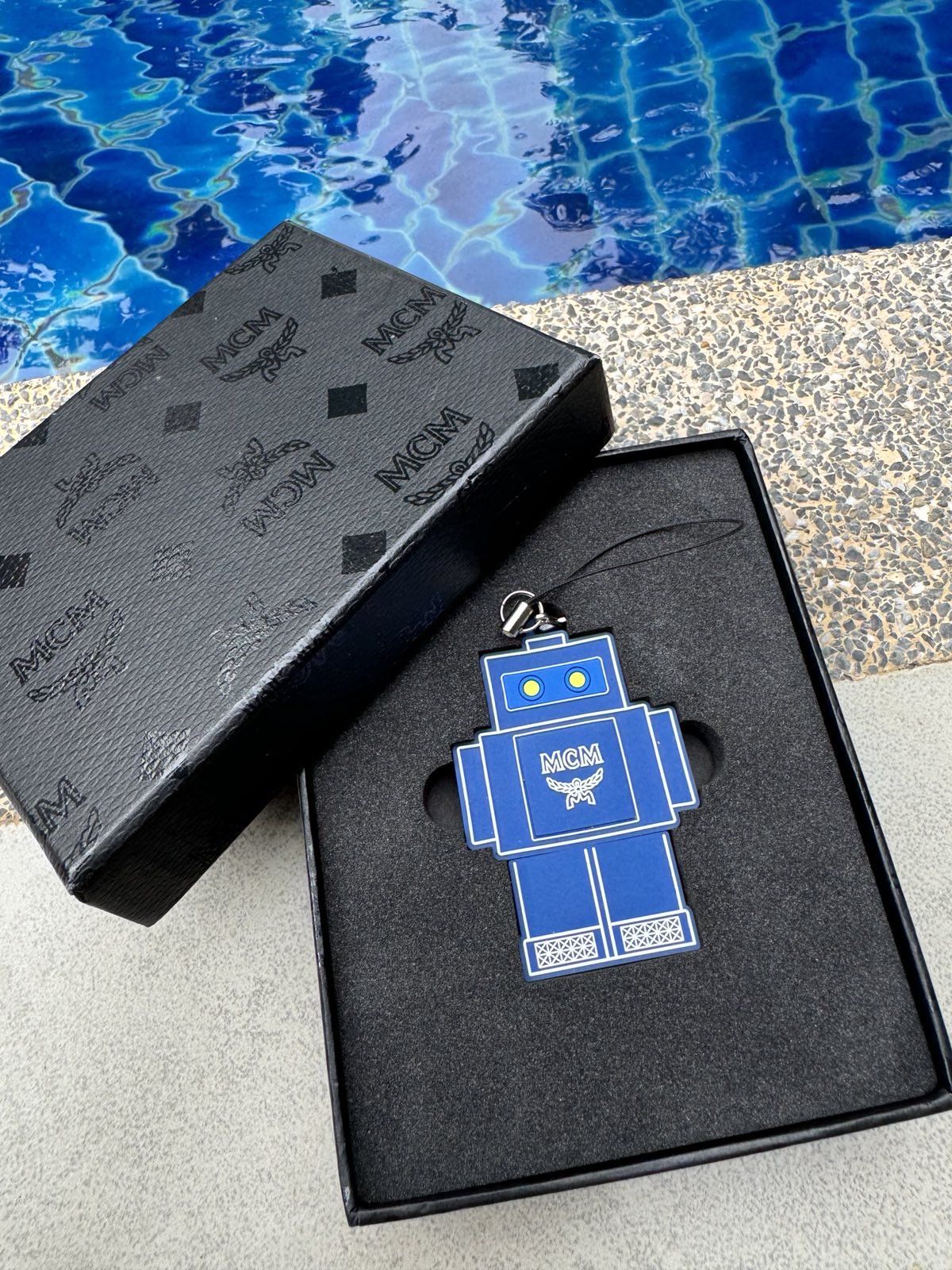 MCM MCM USB SINGAPORE Size ONE SIZE - 2 Thumbnail