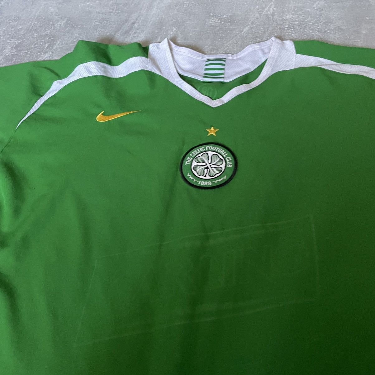 Nike 2005/2007 Nike Celtic Vintage Soccer Jersey Shirt Tee carlin Size US XL / EU 56 / 4 - 5 Thumbnail