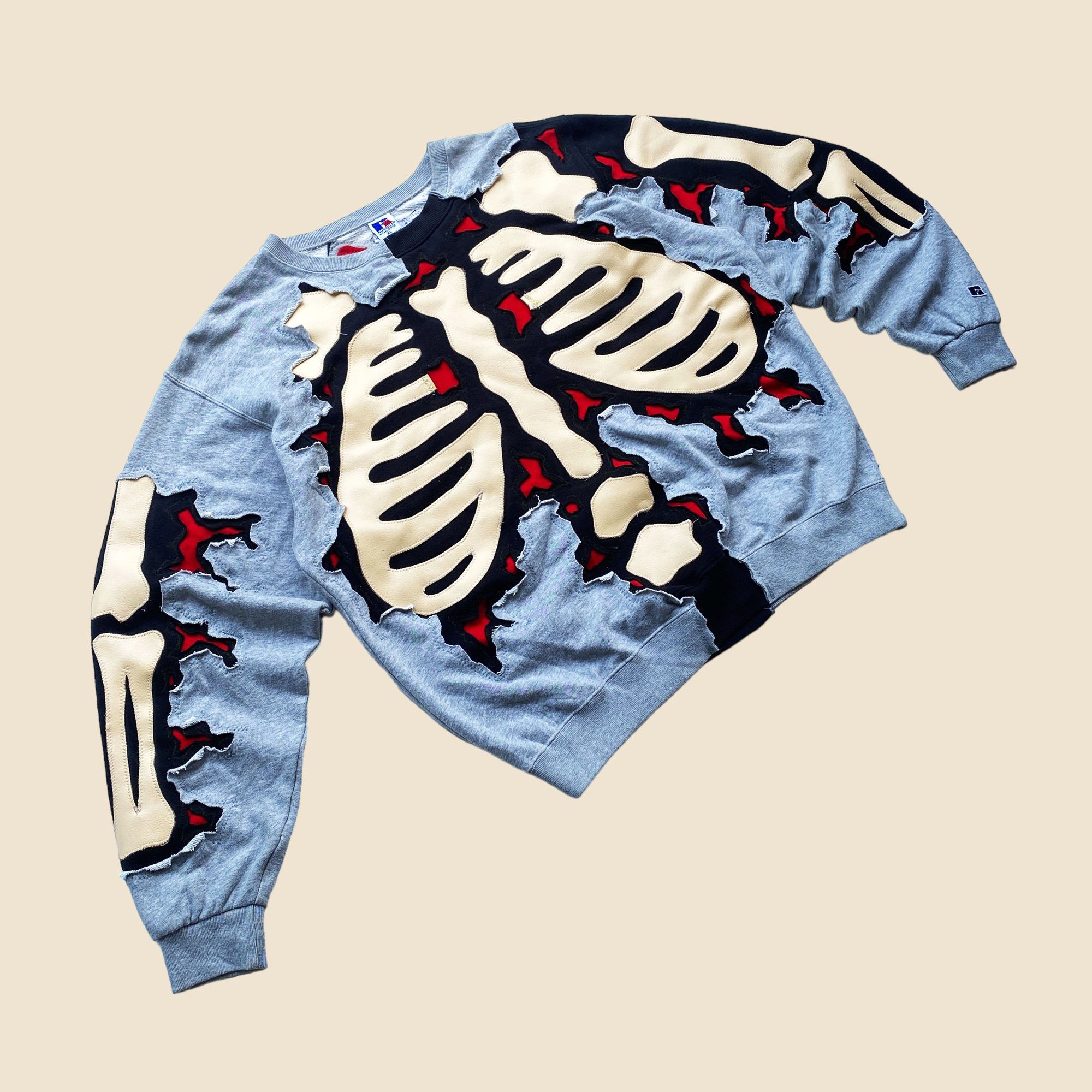Handmade × Japanese Brand 1 OF 1 REWORKED LEATHER SKELETON SWEATSHIRT SIZE L / XL Size US XL / EU 56 / 4 - 4 Thumbnail