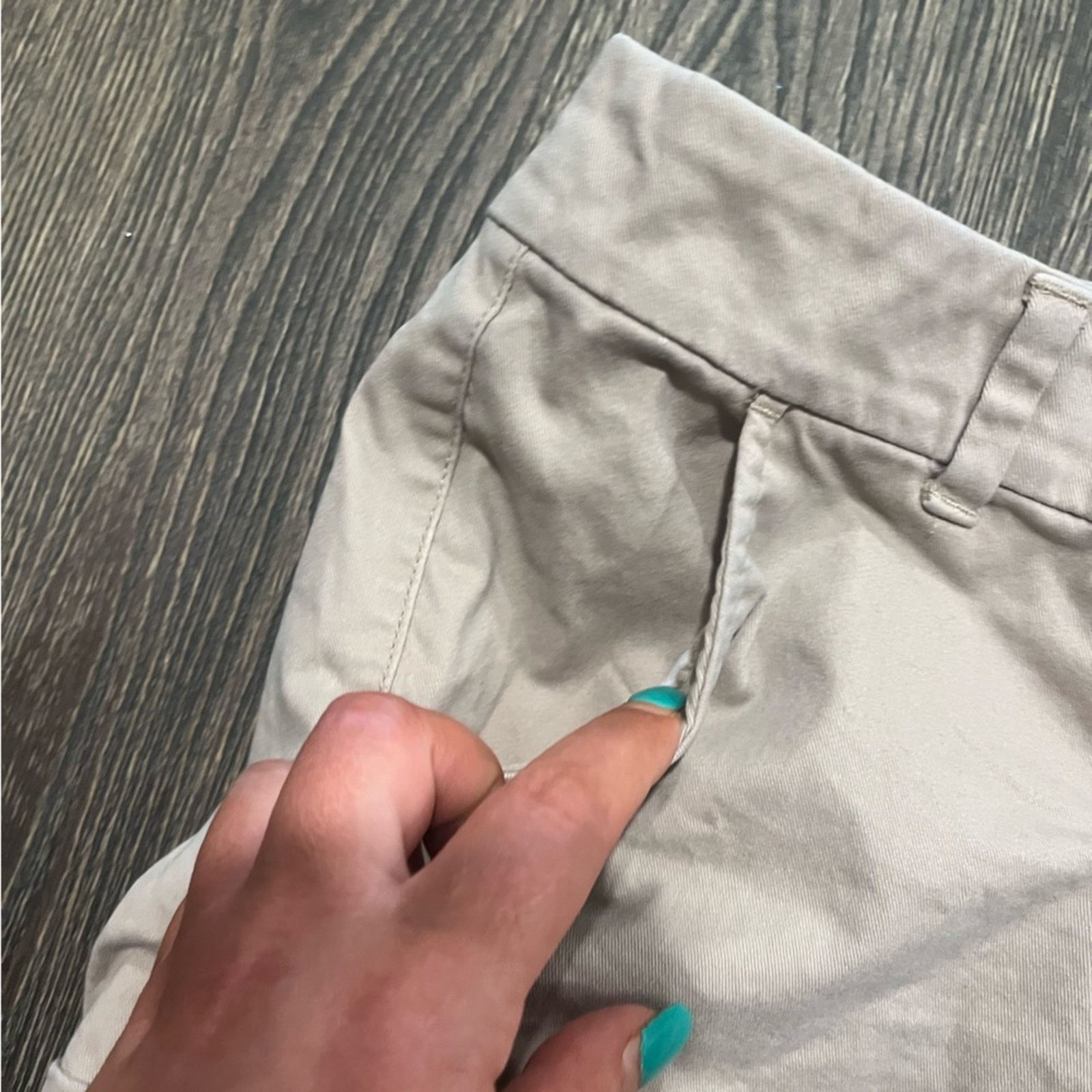 American Eagle Outfitters American Eagle Midi Shorts Mid-Rise Super Stretch Cotton Size 28" / US 6 / IT 42 - 7 Thumbnail