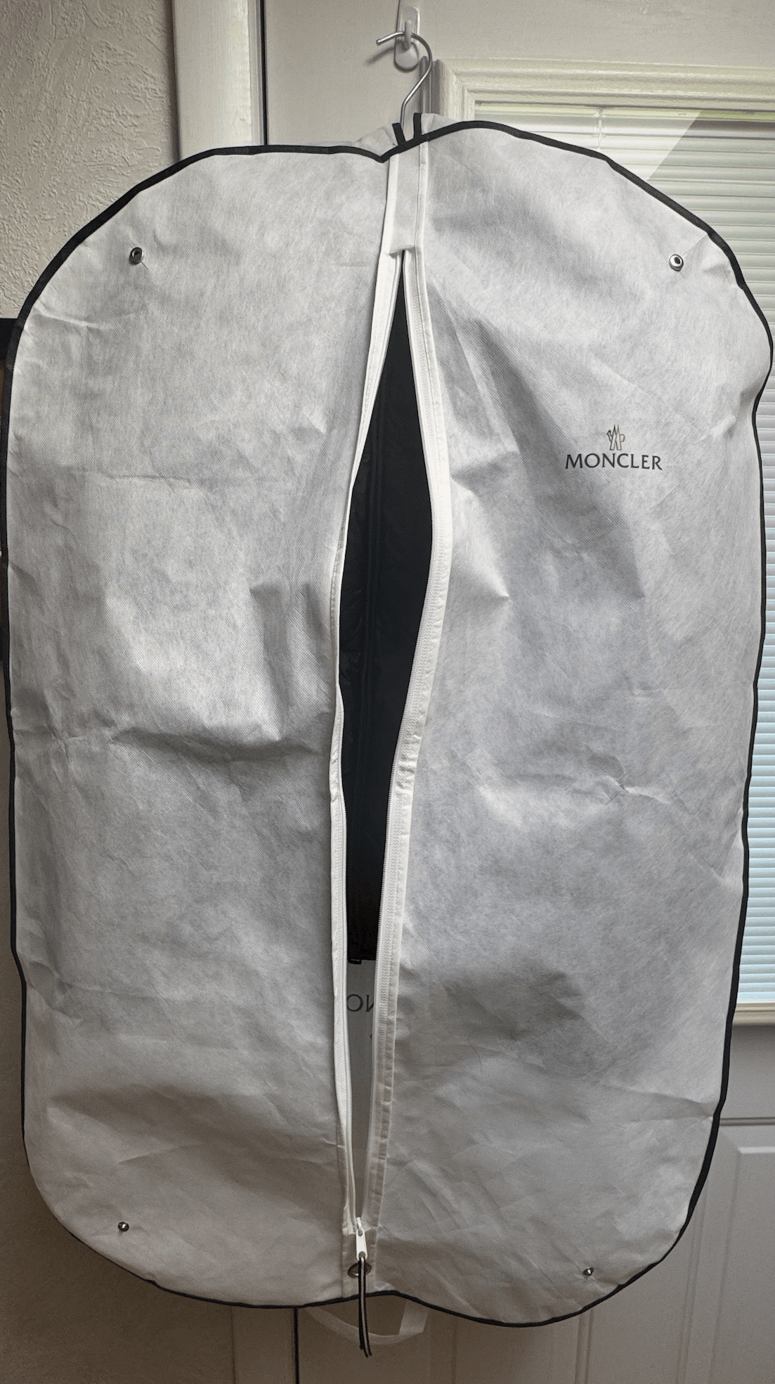 Moncler Moncler Montcla Hooded Short Down Jacket — w/ Garment Bag Size US M / EU 48-50 / 2 - 6 Thumbnail