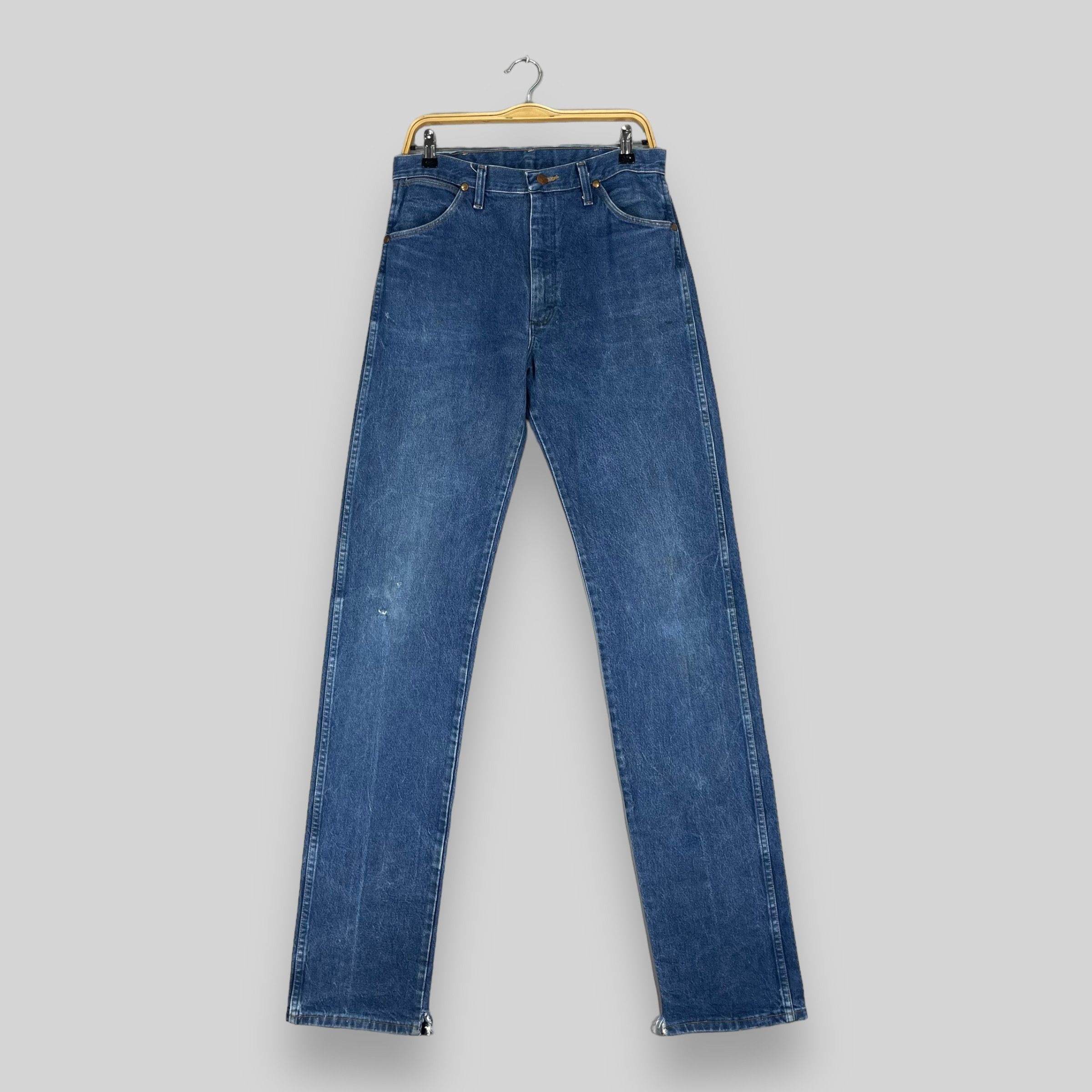 Vintage × Wrangler W31 L38 Vintage Wrangler Distressed Dirty Dark Wash Jeans Size US 31 - 1 Thumbnail