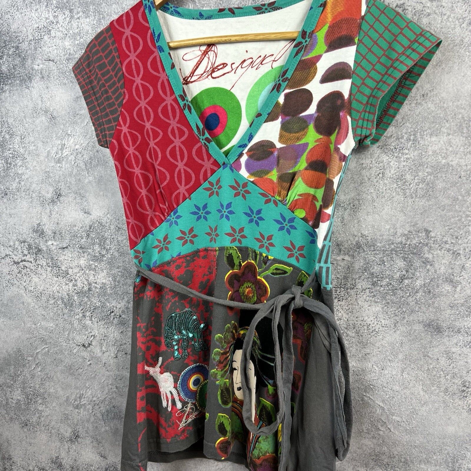Desigual Desigual Top Women's Size S Short Sleeve Size S / US 4 / IT 40 - 3 Thumbnail