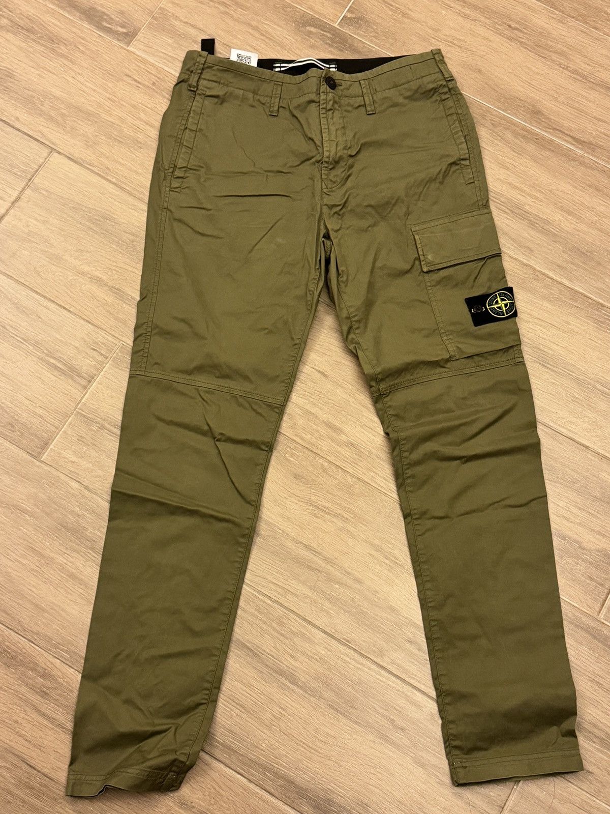 Stone Island Stone Island Military Green Logo Patch Trousers Size US 30 / EU 46 - 1 Thumbnail