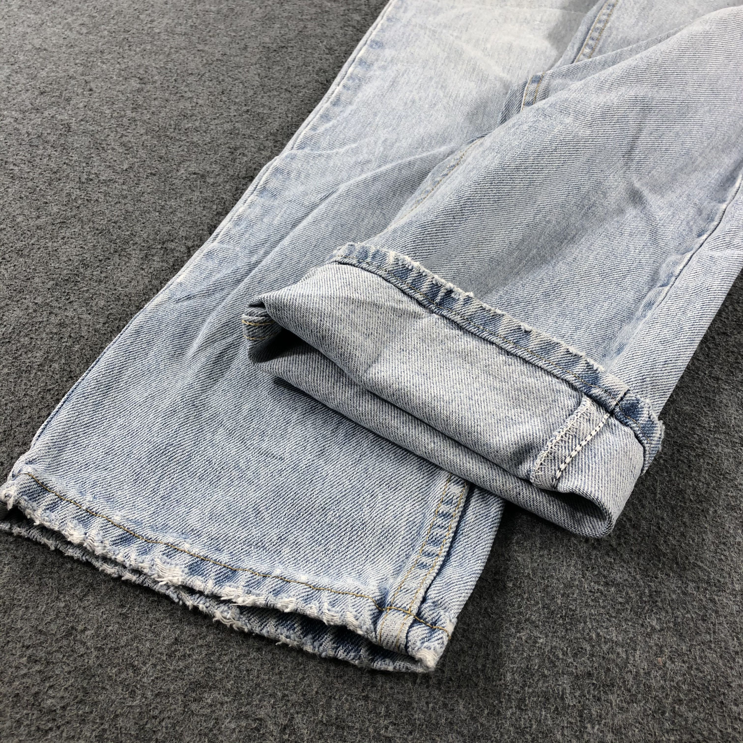 Lee Vintage Light Wash Lee Jeans-J2441 Size US 33 - 7 Thumbnail
