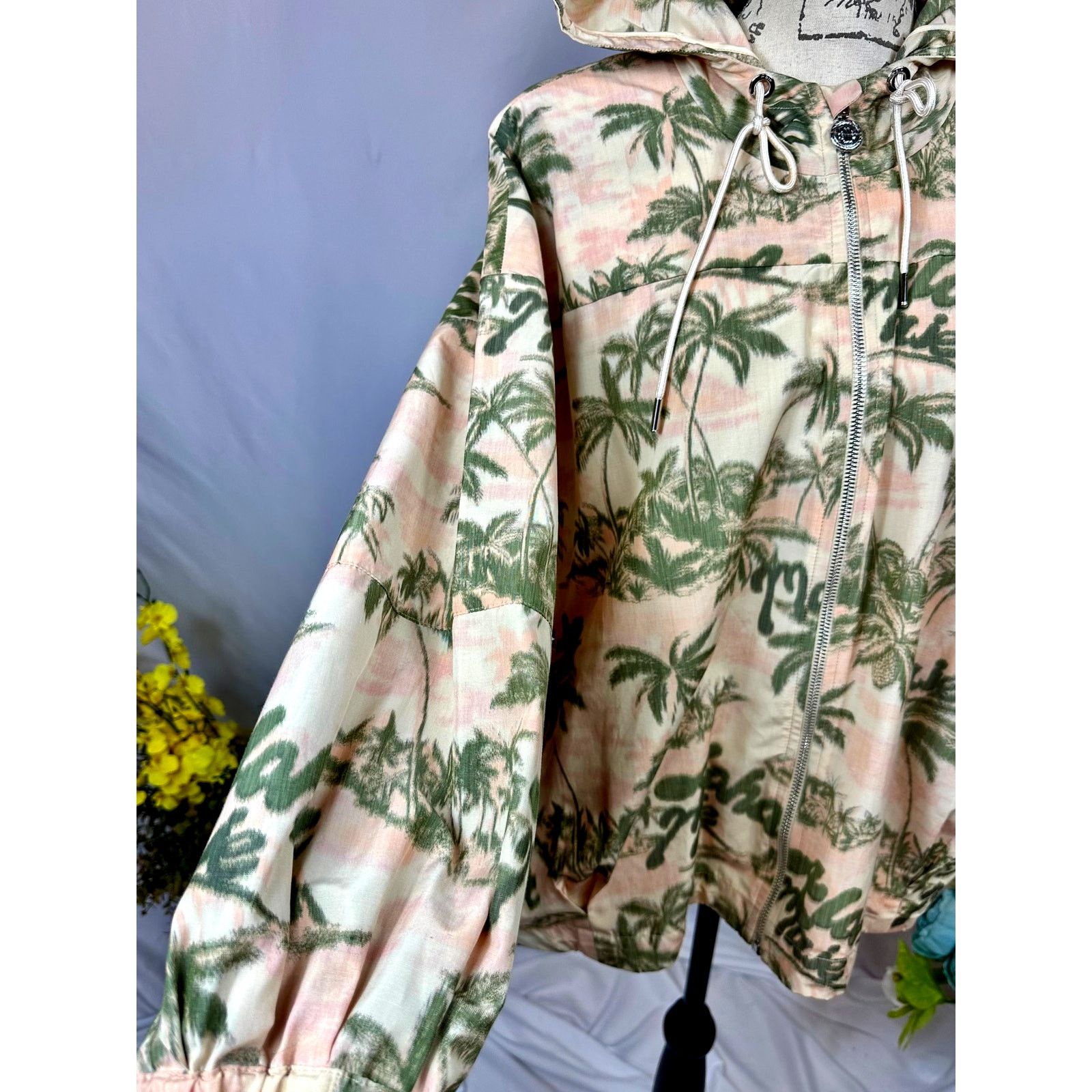 Maje Maje Palm Tree Print Jacket with hood Size 38 (M) Size M / US 6-8 / IT 42-44 - 14 Thumbnail