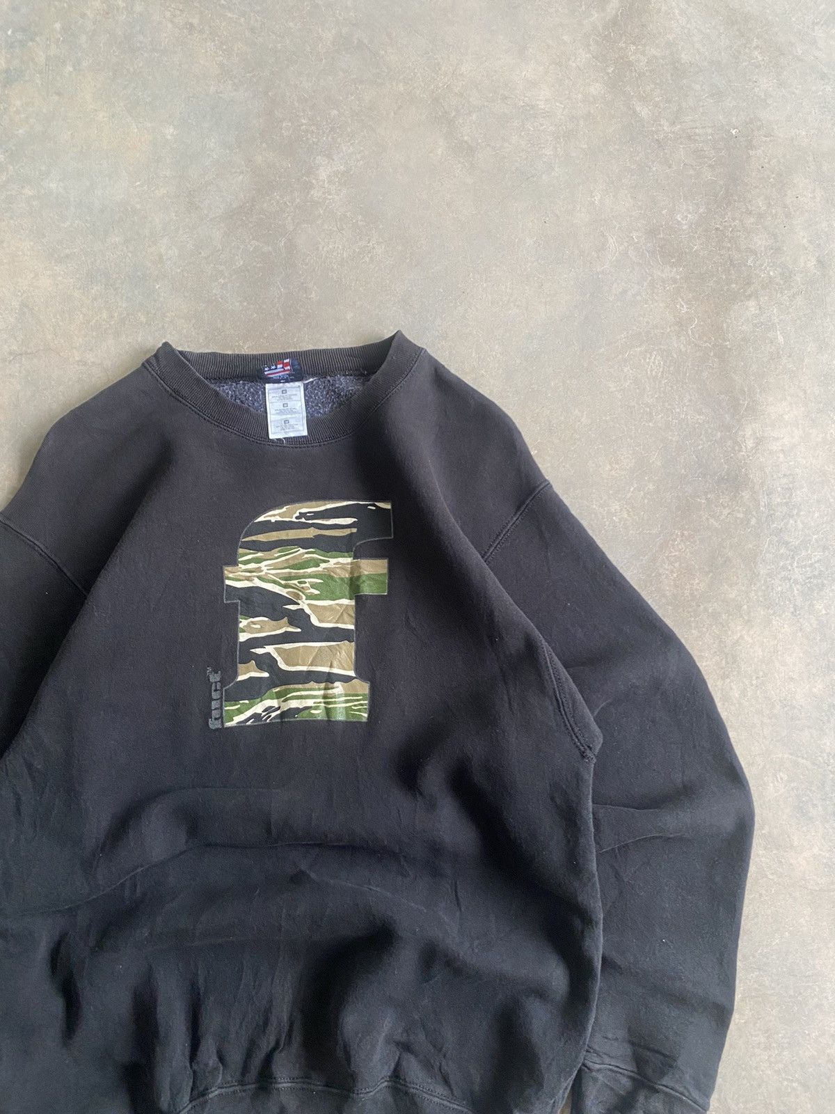 FUCT Rare☠️ FUCT CAMO BIG LOGO 90s SKATE Y2K Size US M / EU 48-50 / 2 - 3 Thumbnail