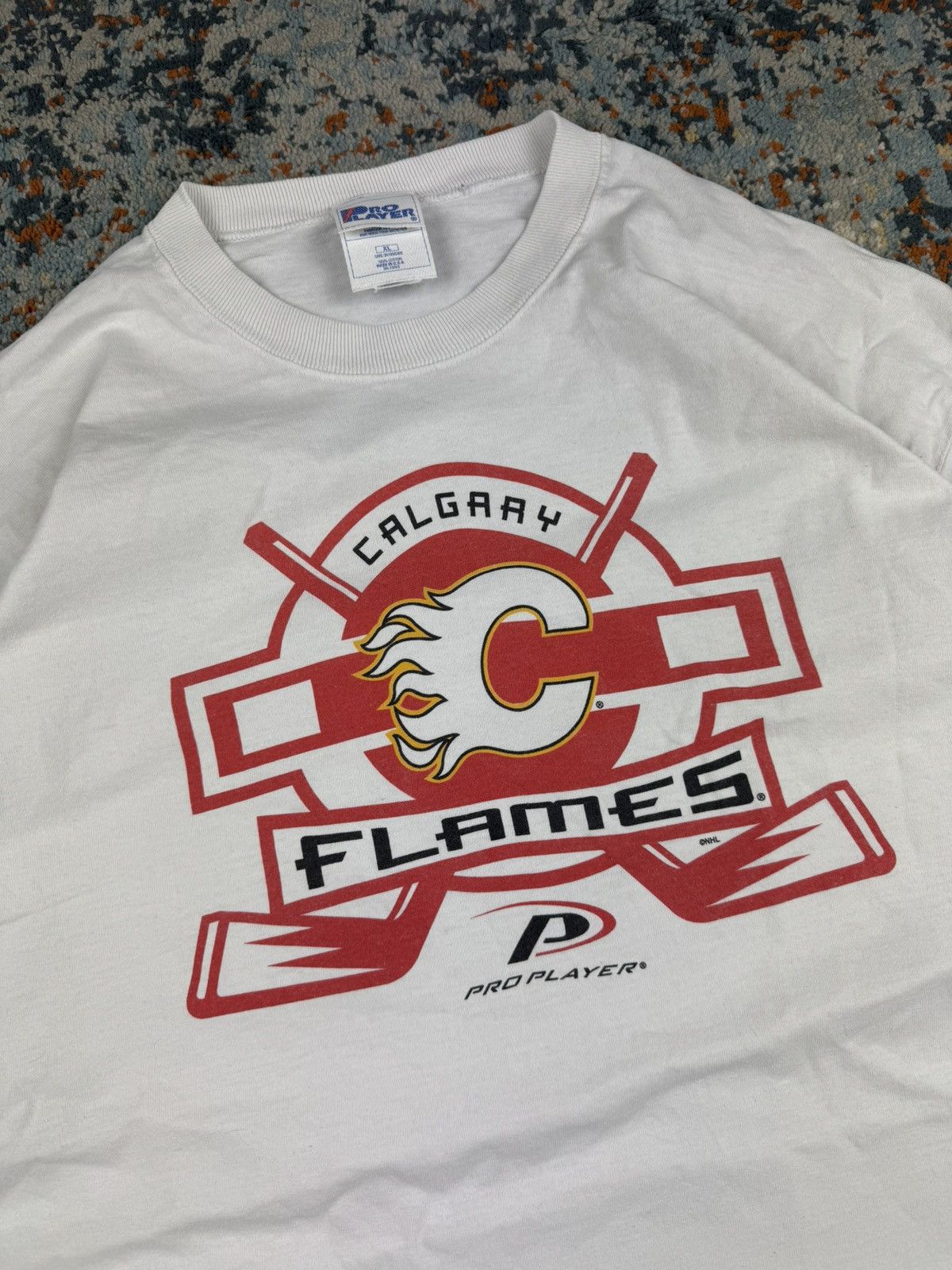 Pro Player Vintage 90s Calgary Flames hockey pro player graphic tee Size US XL / EU 56 / 4 - 4 Thumbnail