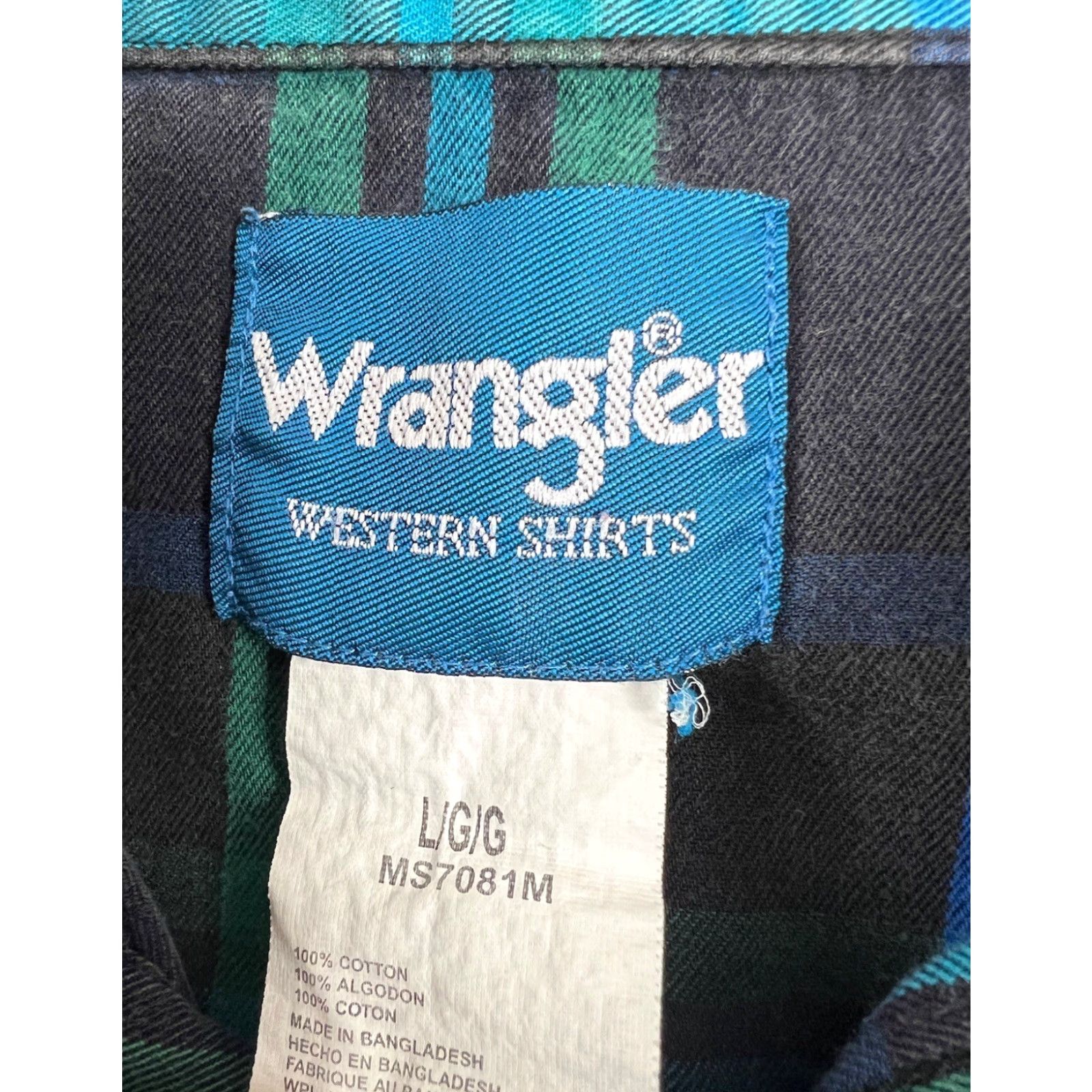 Wrangler VINTAGE Wrangler Button-Up Shirt Men L Blue Plaid Western Pearl Snap Long Sleeve Button-Up Shirt Mens Western L Blue Plaid Size US L / EU 52-54 / 3 - 5 Thumbnail
