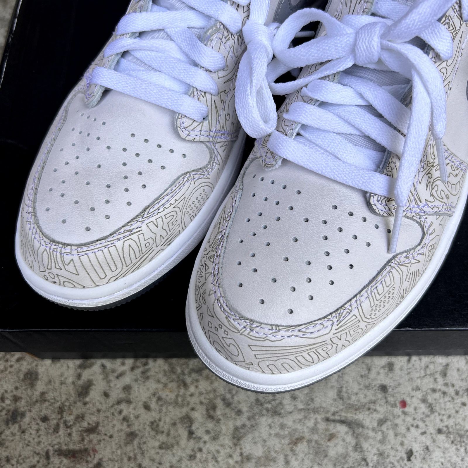 Jordan Brand Brand New Jordan 1 Laser Size US 10 / EU 43 - 3 Thumbnail