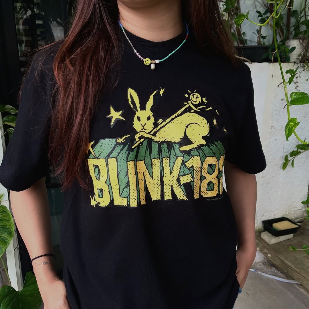 Band Tees BLINK 182 - RABBIT "Bad Brains Ripoff" Tshirt band tee Size US L / EU 52-54 / 3 - 2 Thumbnail