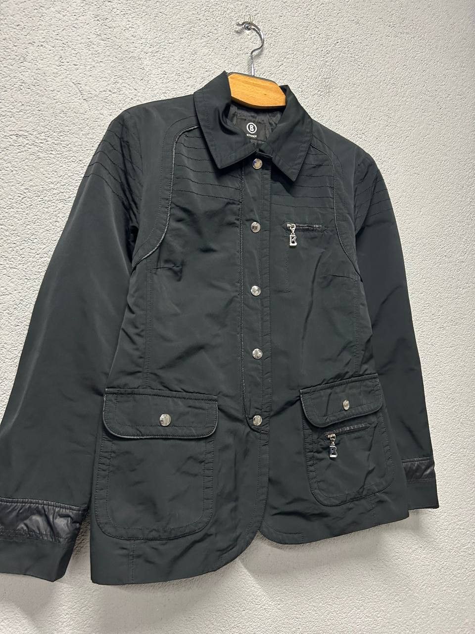 Bogner Bogner womens jacket size 40 / US 10 / M Size M / US 6-8 / IT 42-44 - 1 Thumbnail