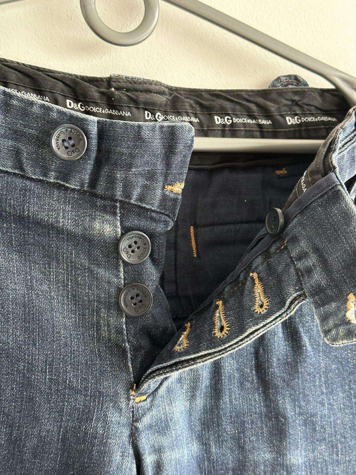 Dolce & Gabbana 90s Dolce & Gabbana Denim Shorts Blue IT 44 Buckle Waist D&G Size 30" / US 8 / IT 44 - 8 Thumbnail
