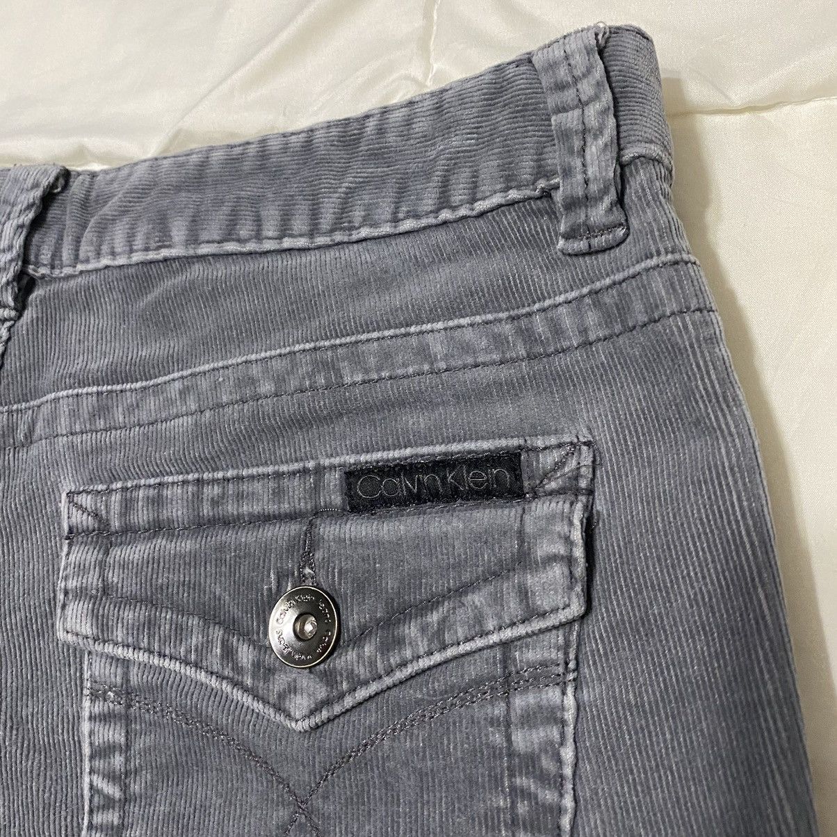 Calvin Klein × Vintage Vintage Calvin Klein Corduroy Pants Size US 31 - 11 Thumbnail