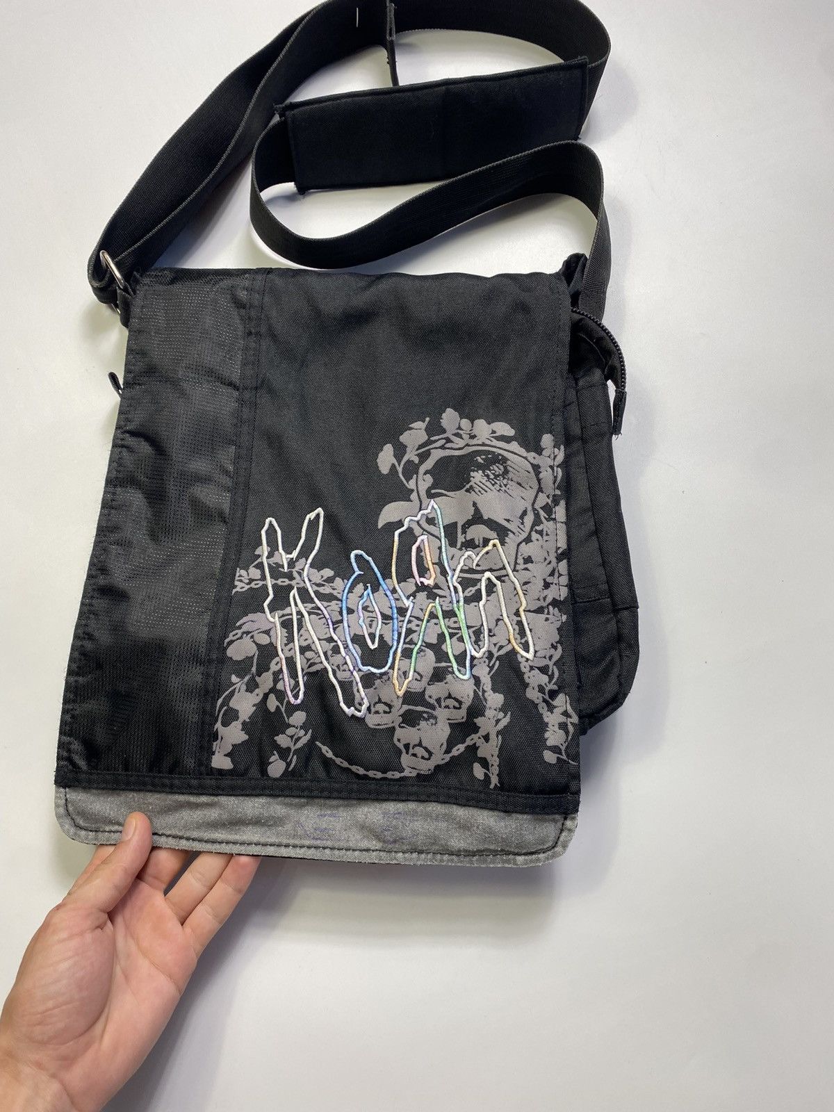 Band Tees Vintage Y2k Korn Shoulder-bag Hype Oakley style Size ONE SIZE - 2 Thumbnail