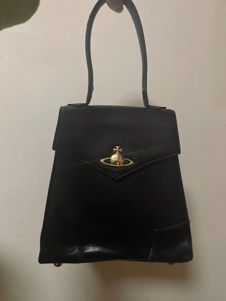 Vivienne Westwood Vivienne Westwood size os Saturn trapezoidal out-of-print h Size ONE SIZE - 8 Thumbnail