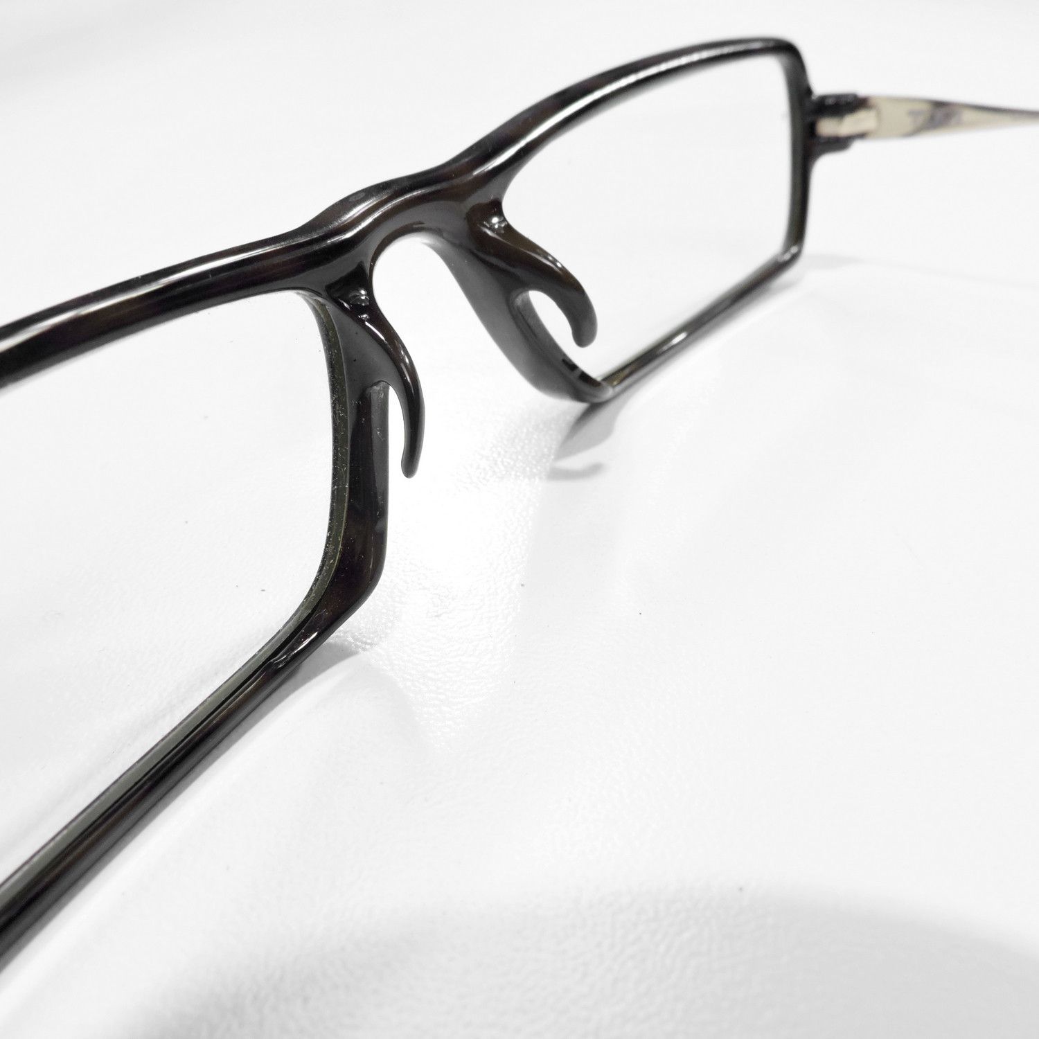Tumi TUMI COMPATTO CARBON GRAPHITE TRAVEL READING EYEGLASSES Size ONE SIZE - 8 Thumbnail