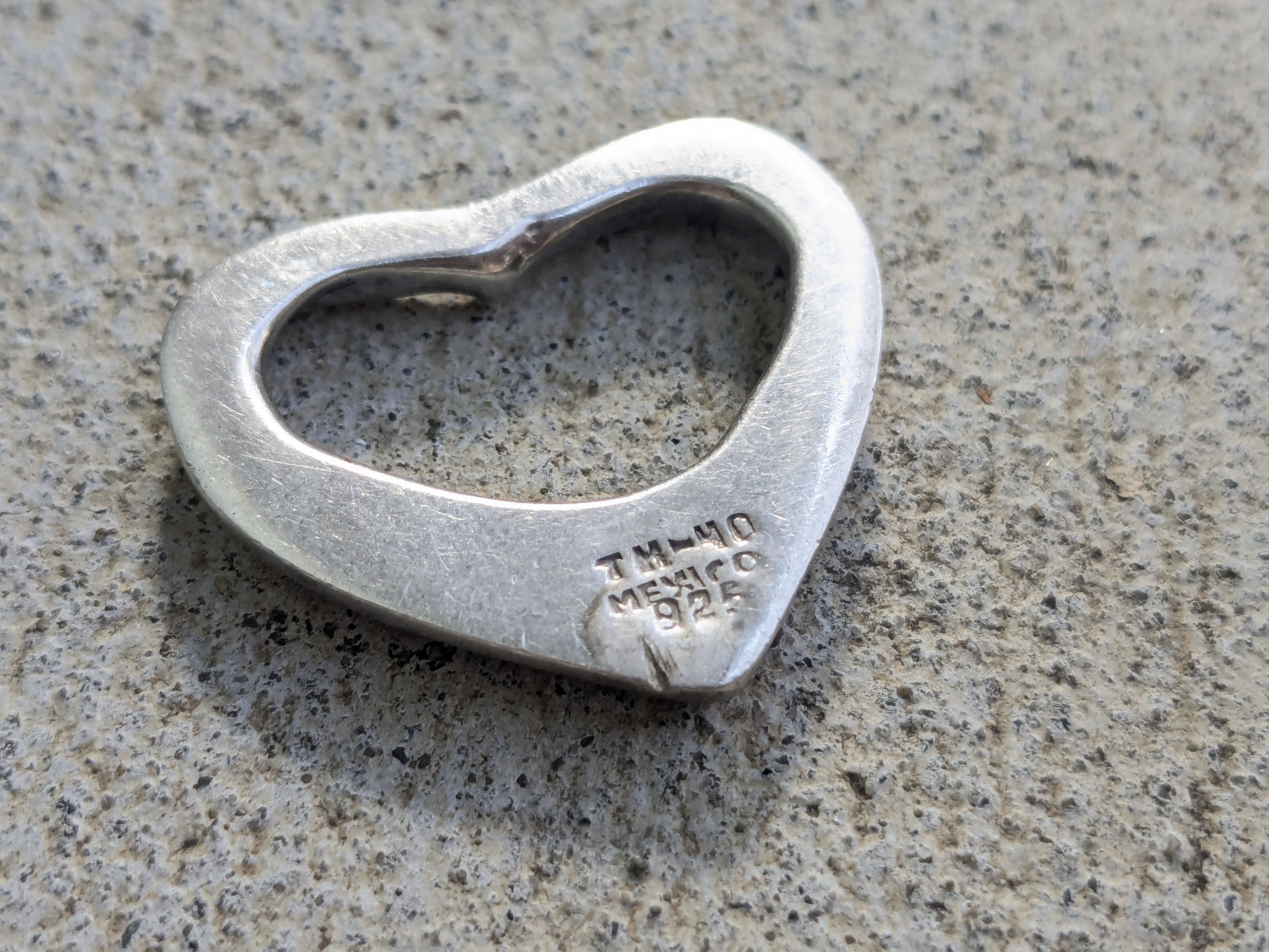 Jewelry × Vintage Vintage Sterling Silver Heart Pendant Taxco Mexico Size ONE SIZE - 6 Thumbnail