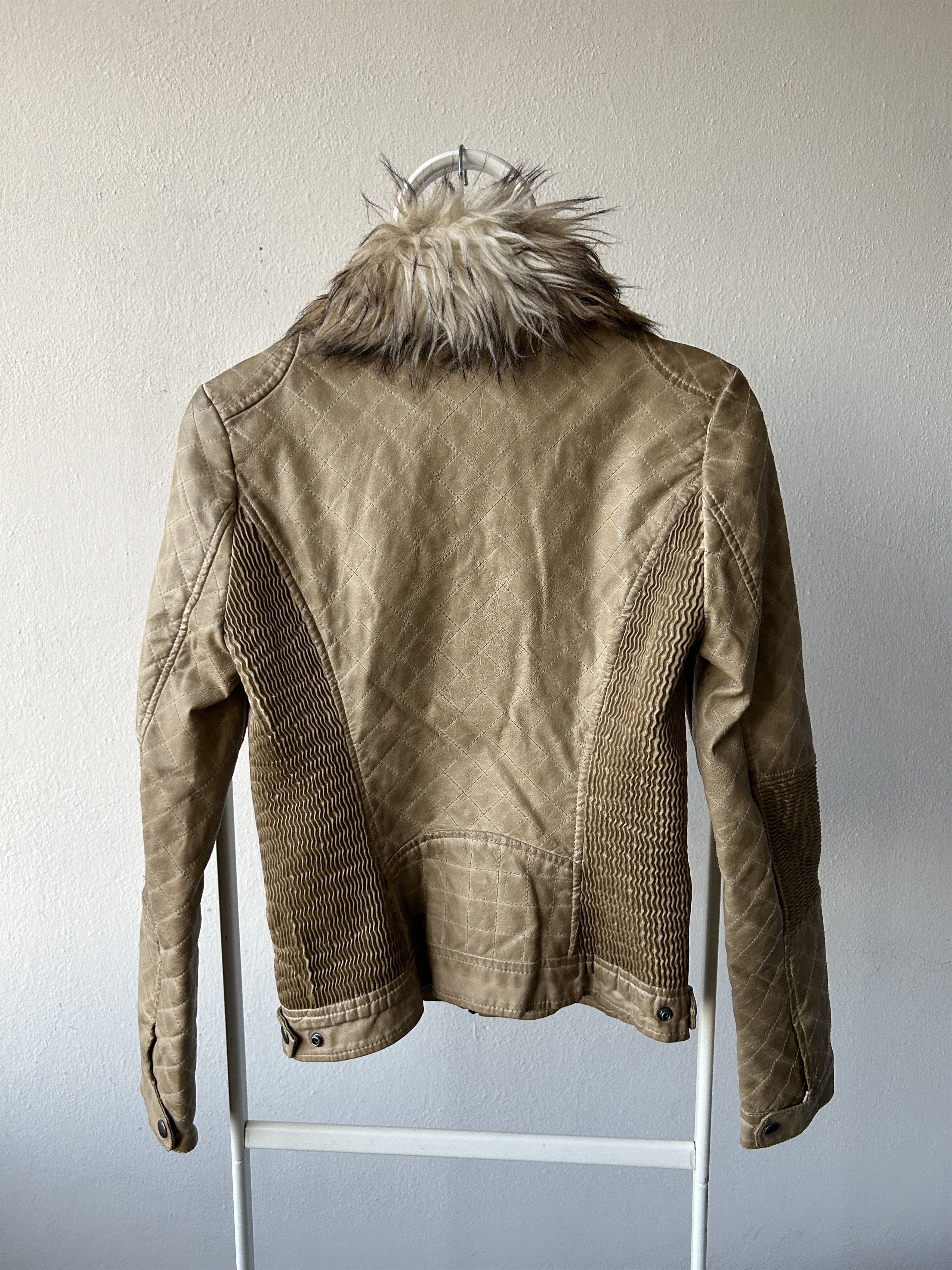 Guess Guess faux leather and faux fur biker jacket Size XS / US 0-2 / IT 36-38 - 3 Thumbnail