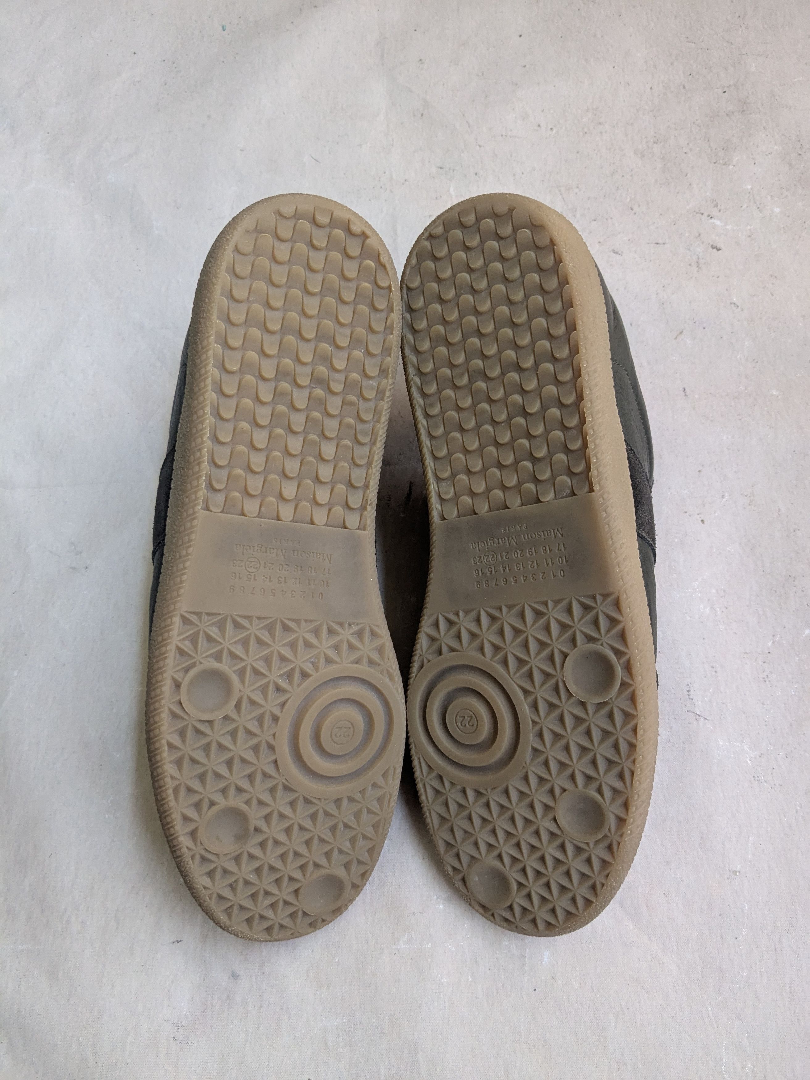 Maison Margiela Maison Margiela GAT Replica Olive Green 10.5 43.5 Gum Size US 10.5 / EU 43-44 - 14 Thumbnail