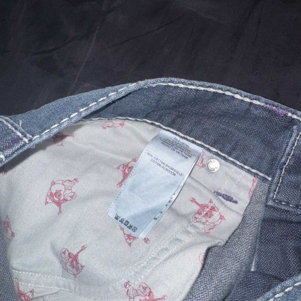 True Religion True Religion Straight Big T Stitch Flap Paint Splatter Size US 34 / EU 50 - 17 Thumbnail