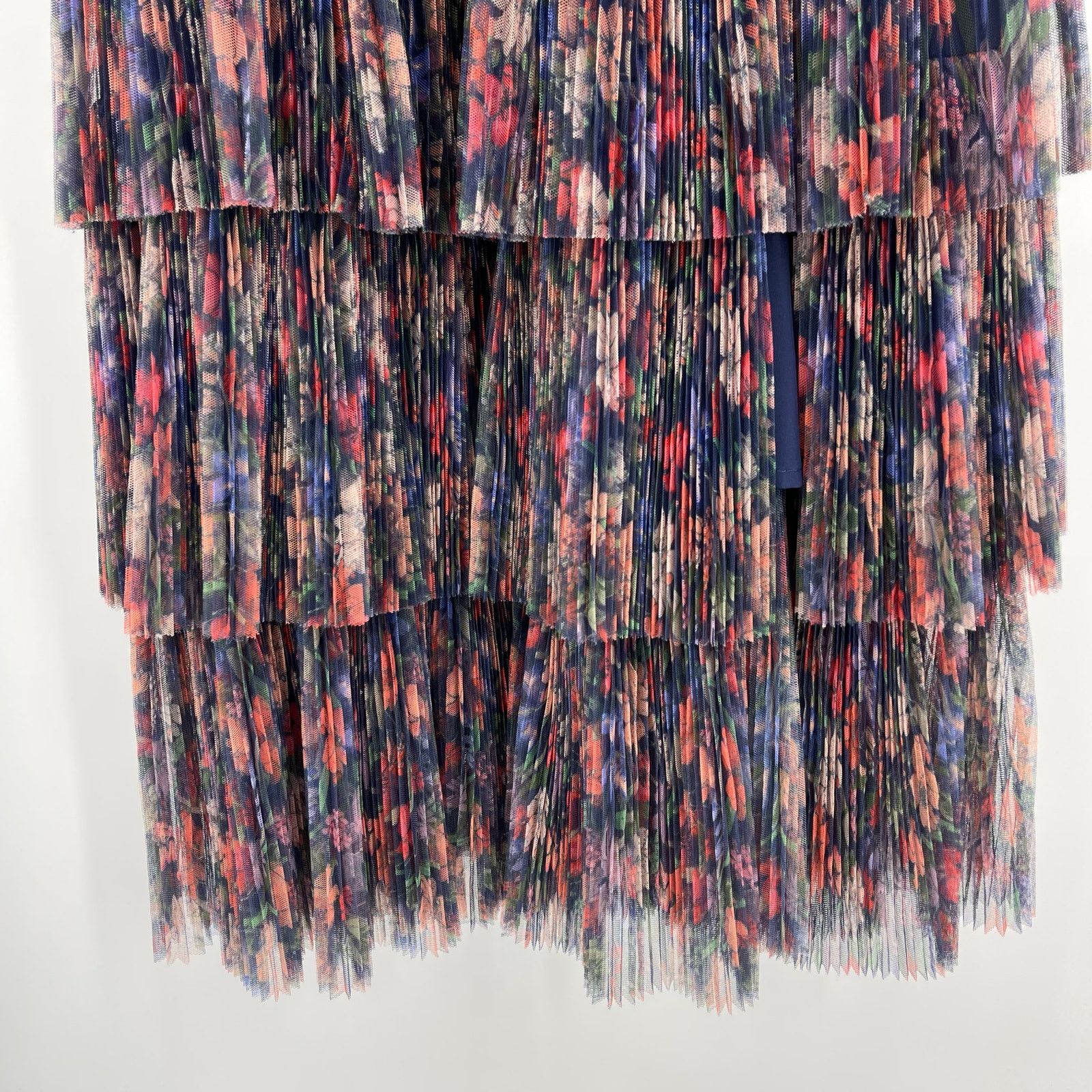 Hutch Hutch | NWT Rosey Gown Navy Tropical Garden Tulle Maxi 0 Size XS / US 0-2 / IT 36-38 - 9 Thumbnail
