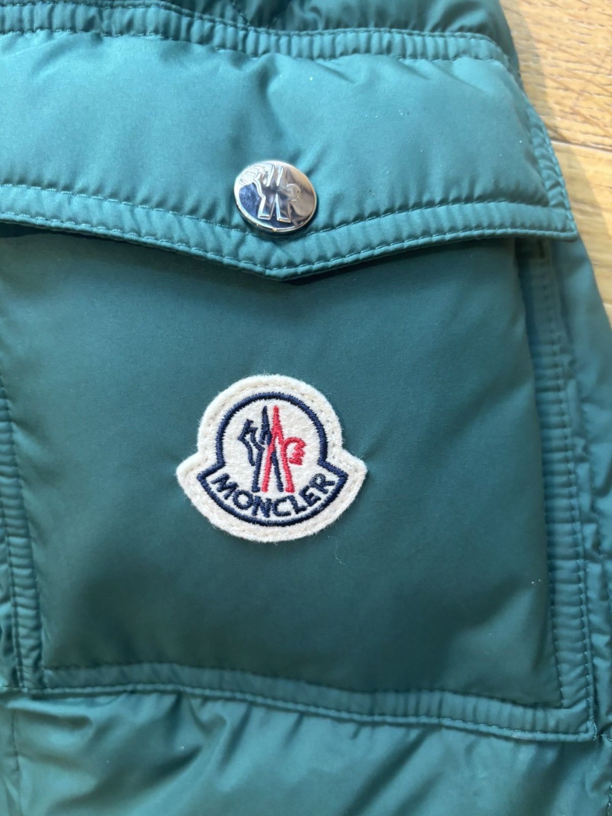 Moncler MONCLER MARIVELES GIUBBOTTO DOWN JACKET (GREEN) Size US L / EU 52-54 / 3 - 9 Thumbnail
