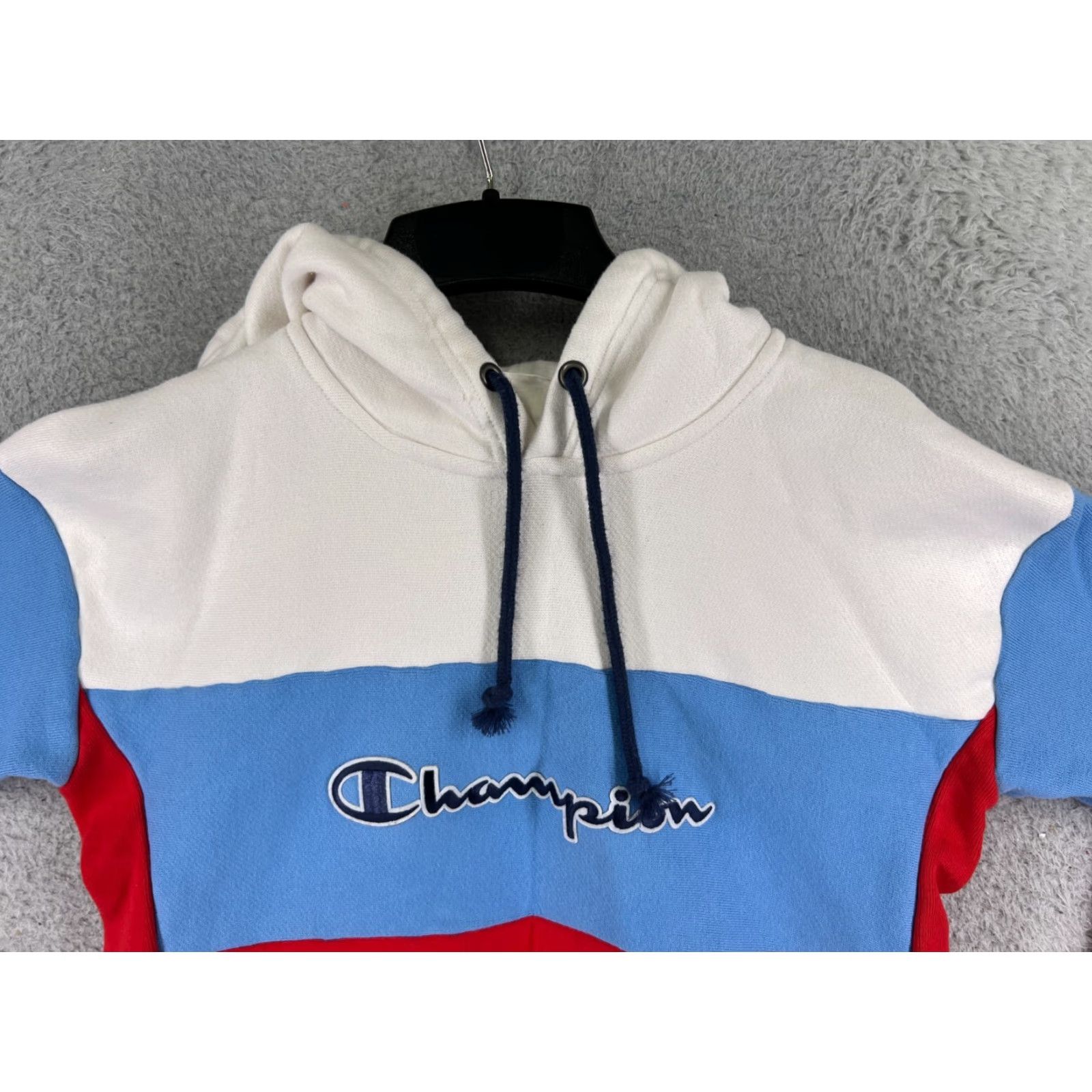 Champion VINTAGE Champion Hoodie Womens Medium Red Flared Sleeve Reverse Weave Casual USA Size M / US 6-8 / IT 42-44 - 4 Thumbnail