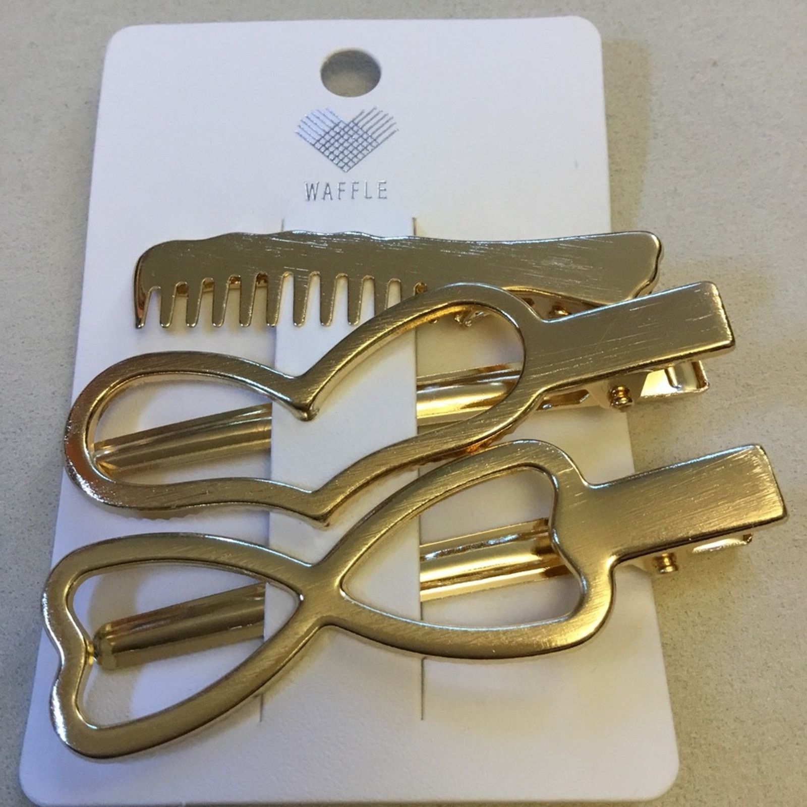 Other Gold Heart Shaped Clips - Set of 3 Size ONE SIZE - 3 Thumbnail