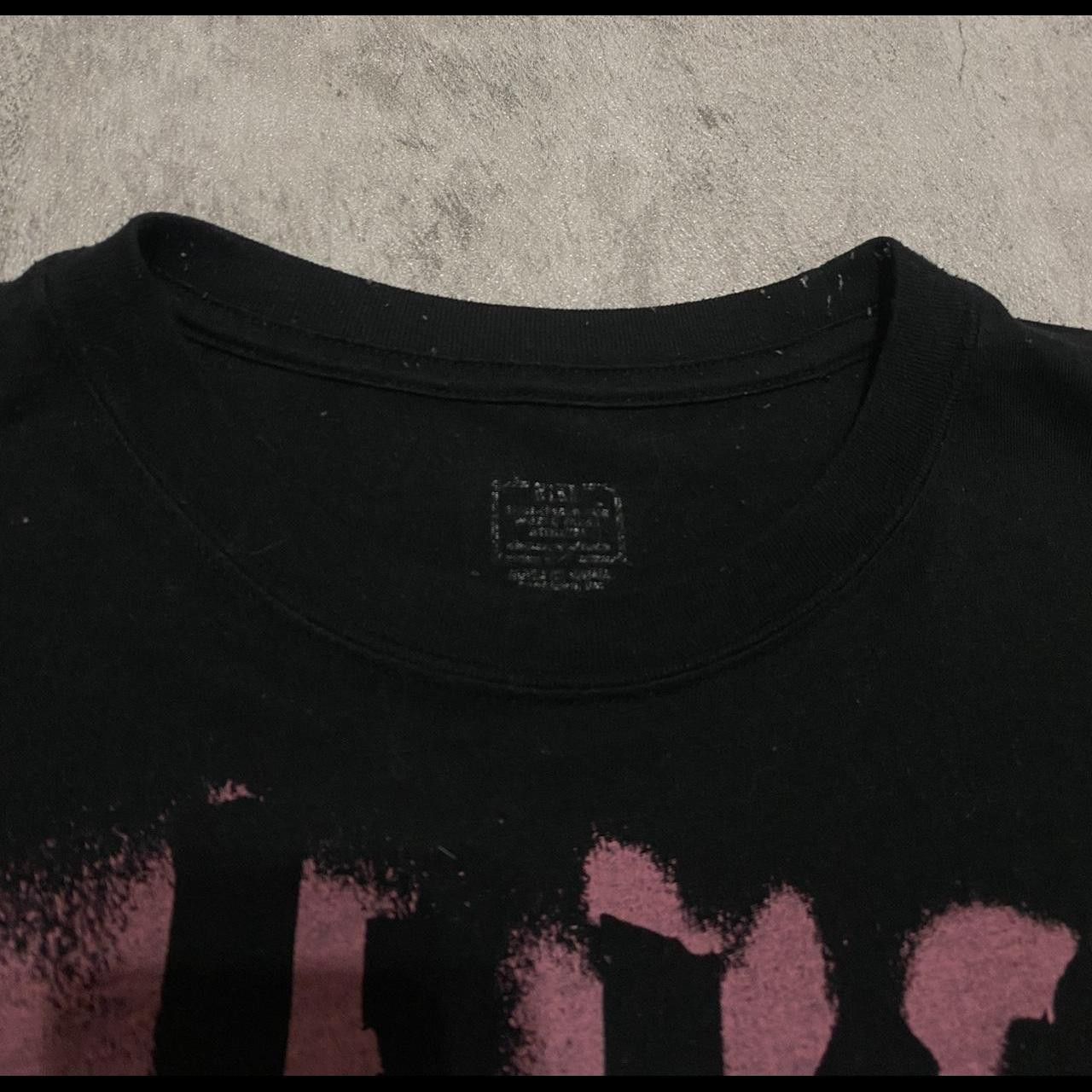 Nike Black and pink Nike skateboarding tee Size US M / EU 48-50 / 2 - 4 Thumbnail