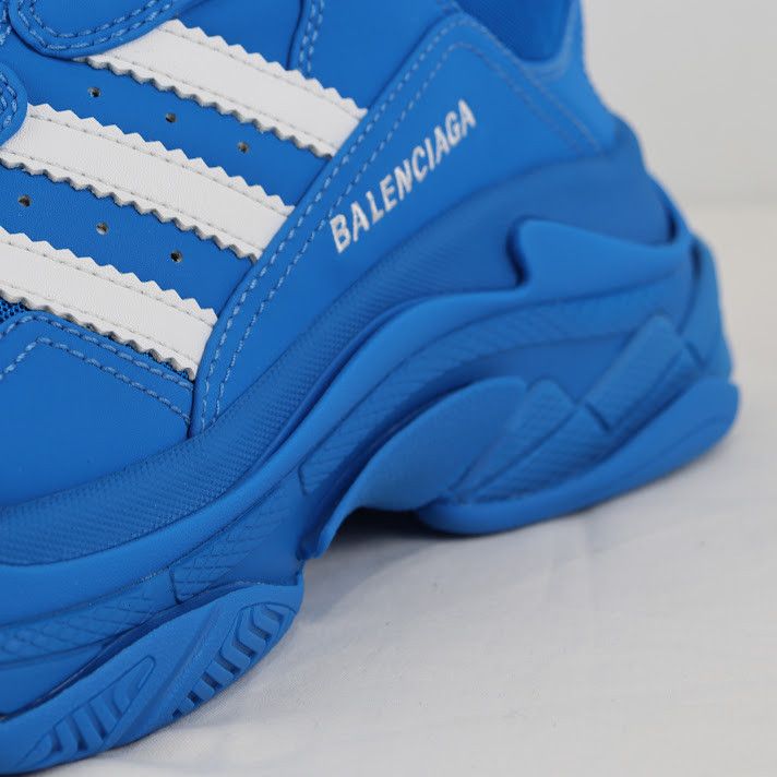 o1rshd1 Triple S Mesh Sneakers in Blue/White Low Top Sneakers